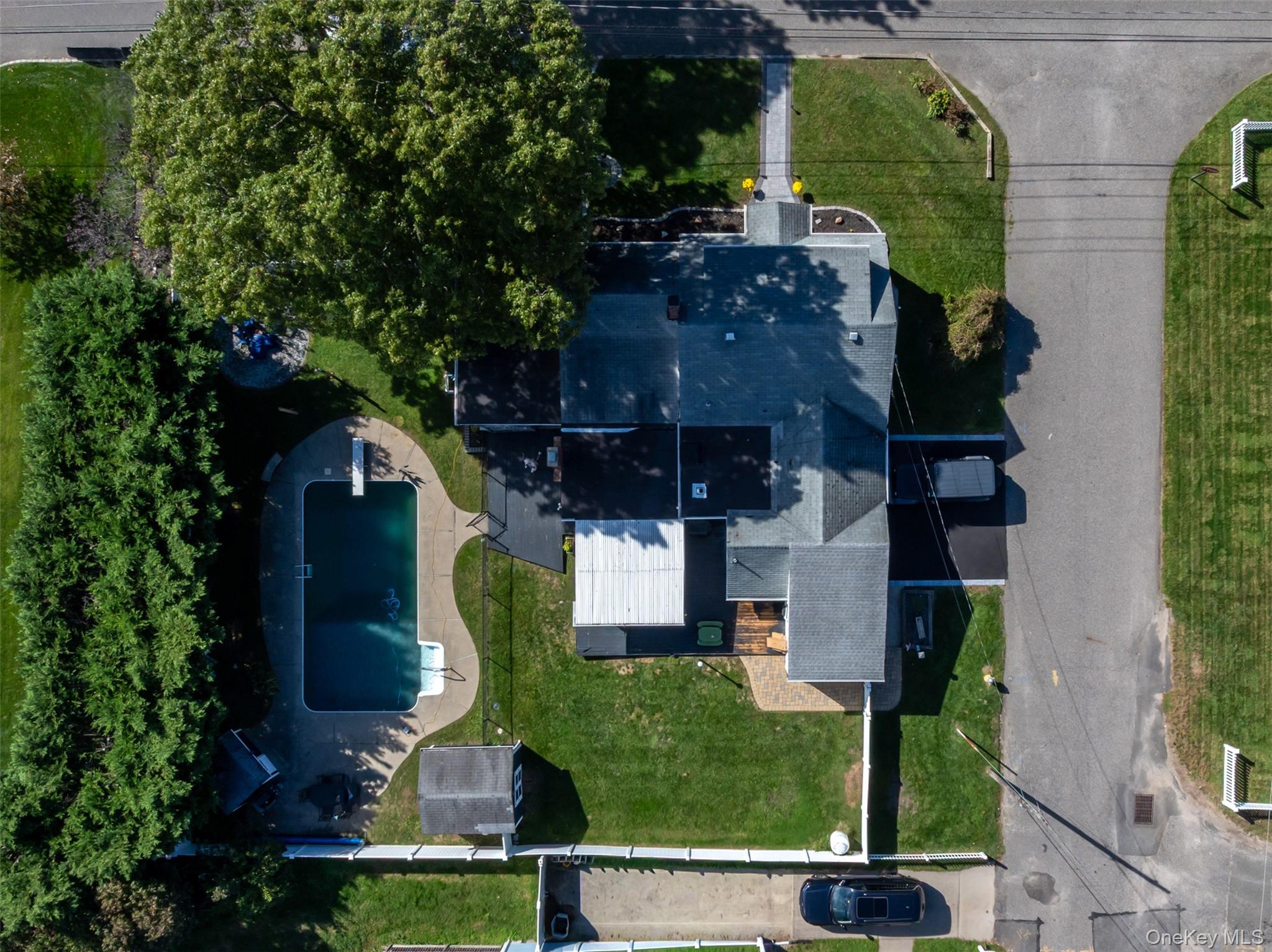 125 Carroll Avenue – For Sale photo 35