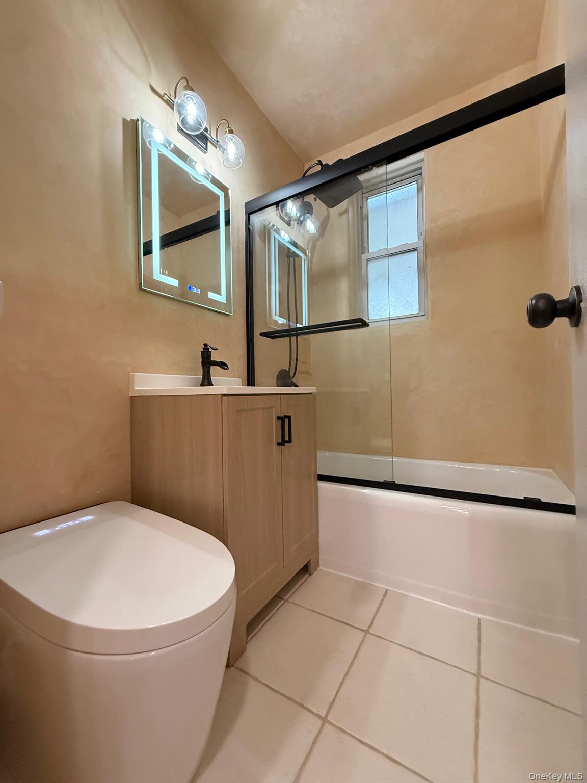 1133 Midland Avenue, Unit 1B photo 6