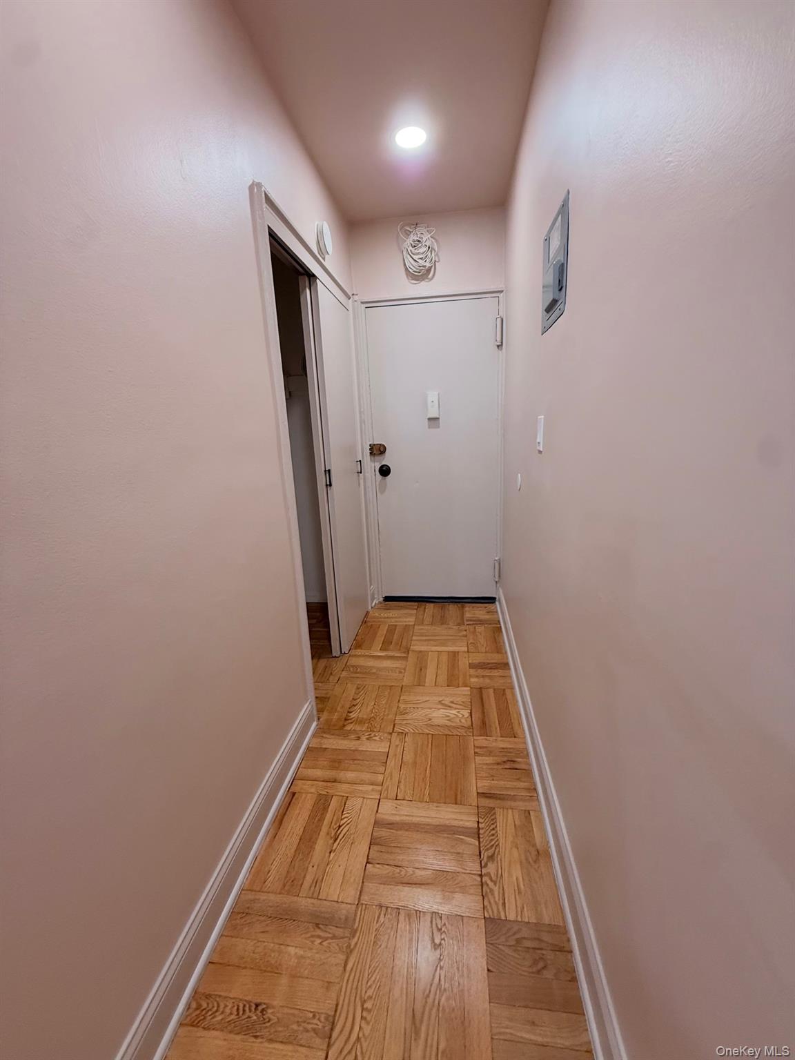 1133 Midland Avenue, Unit 1B photo 11