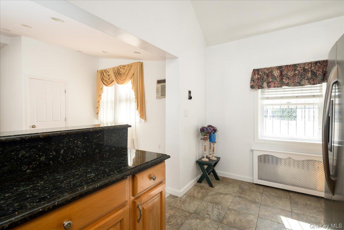 14811 10th Avenue – For Sale photo 11