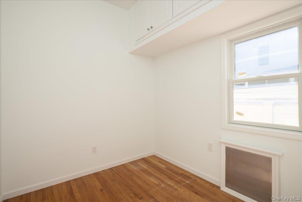 14811 10th Avenue – For Sale photo 12