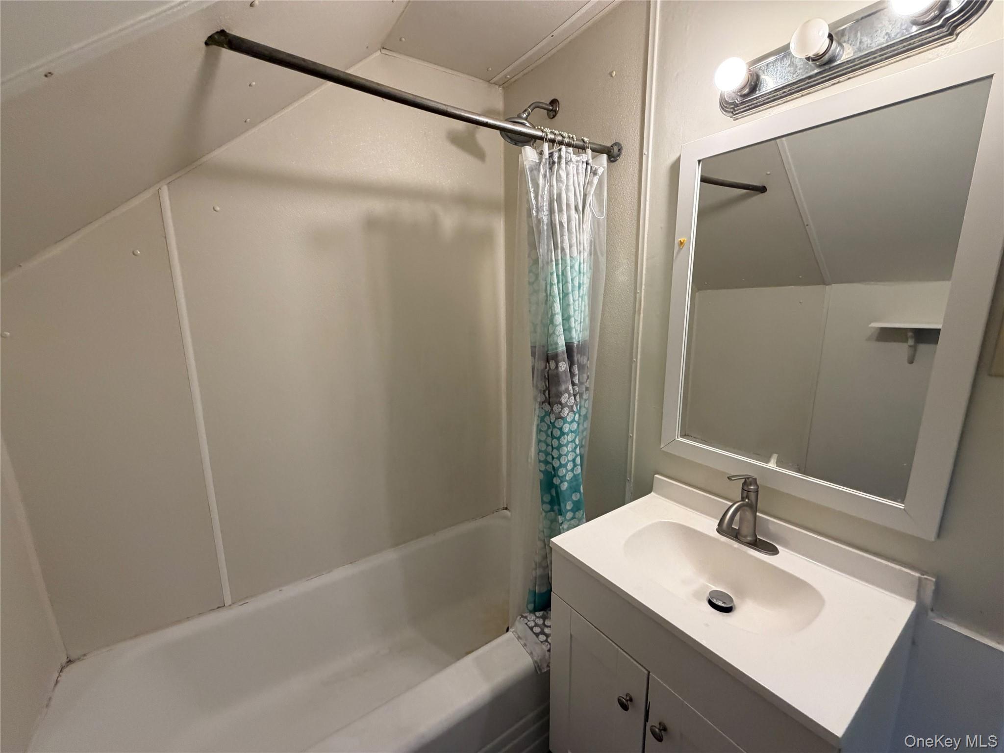 953 Washington Street – For Rent photo 13