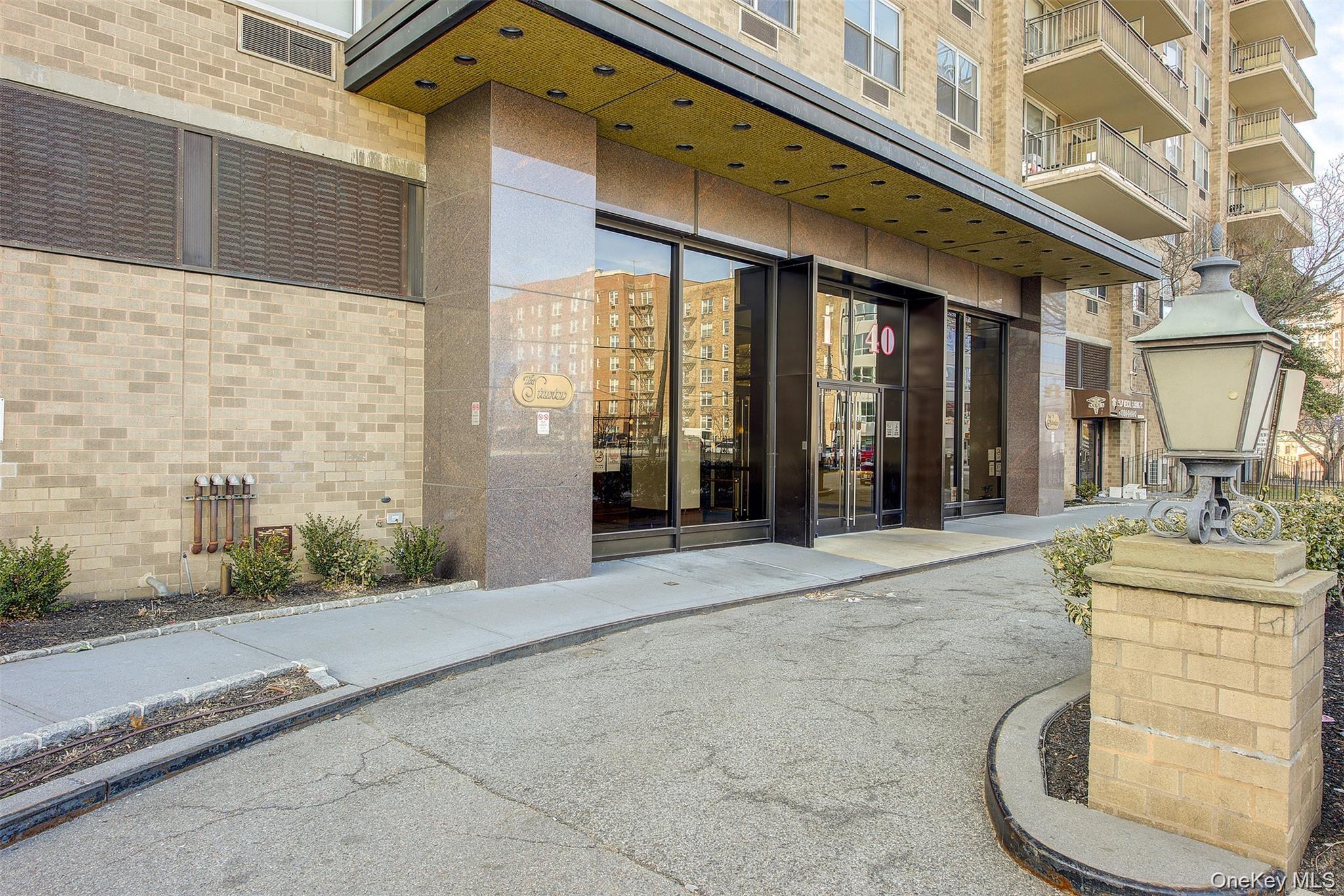 41-40 Union  St, Unit 16M