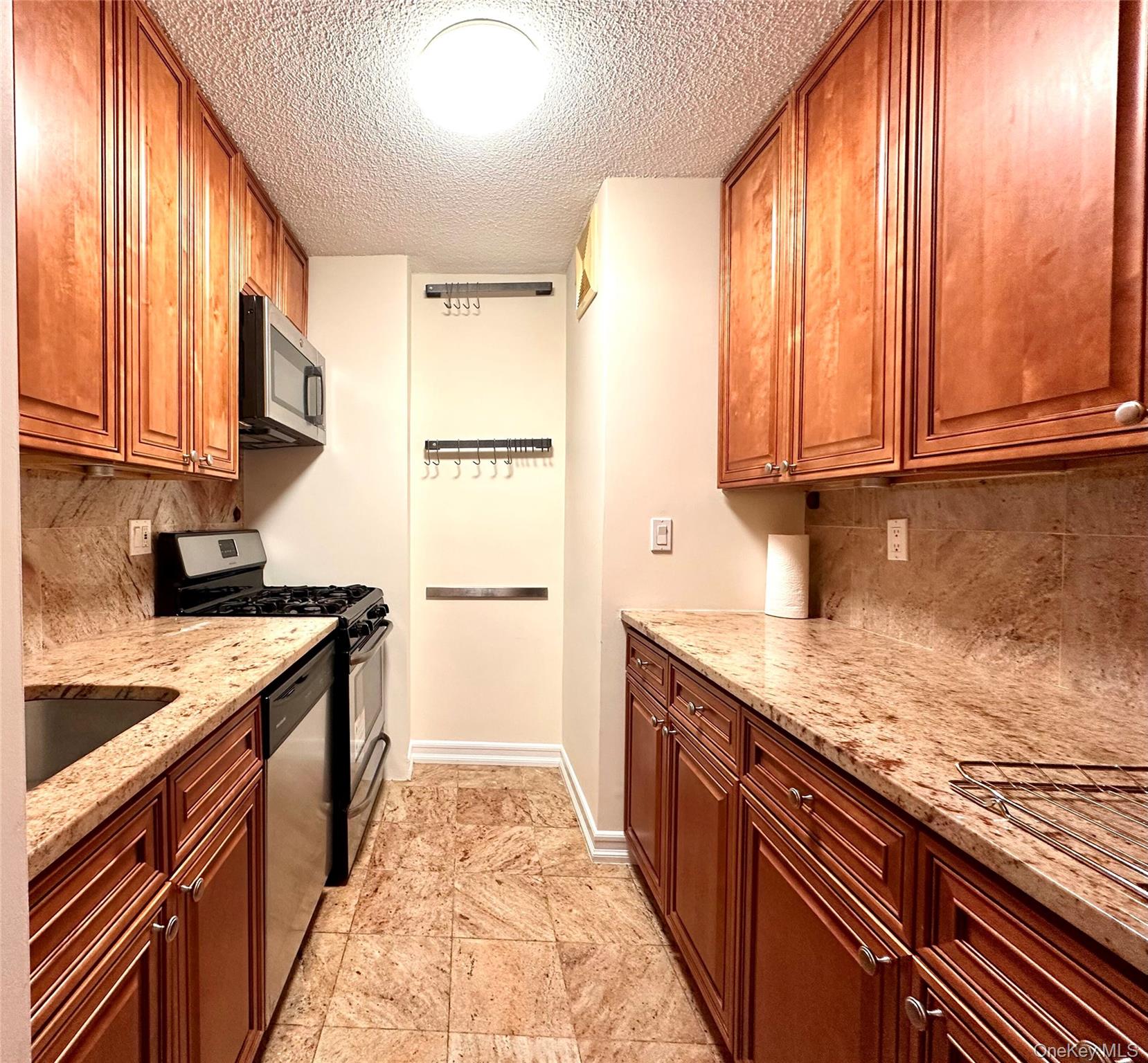 41-40 Union  St, Unit 16M photo 6