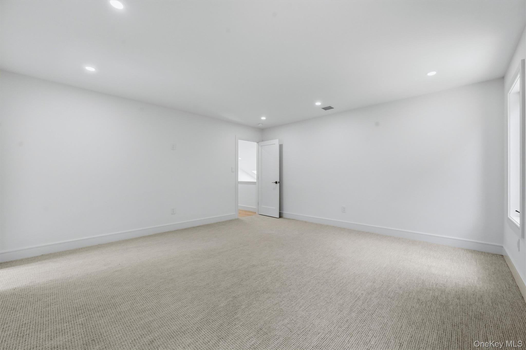 15 Warwick Isle Boulevard – For Sale photo 26