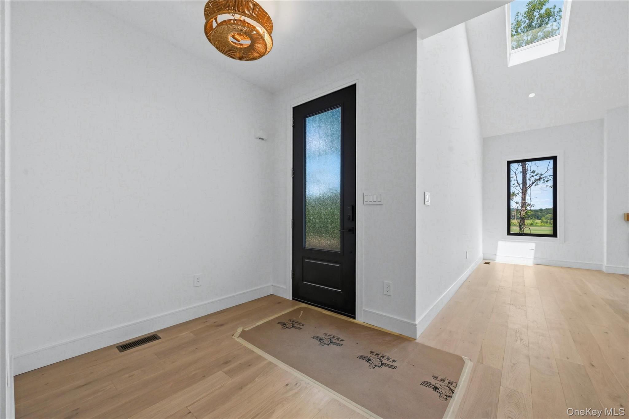 15 Warwick Isle Boulevard – For Sale photo 22