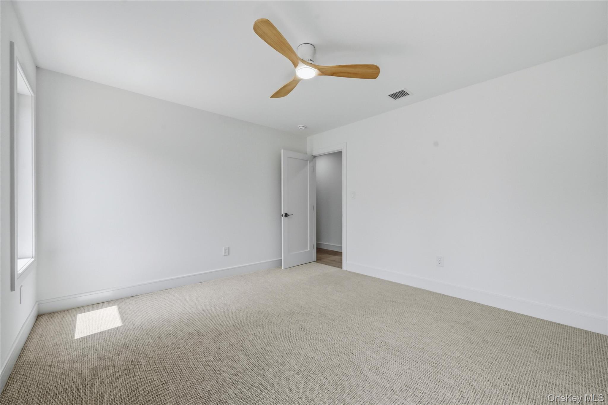15 Warwick Isle Boulevard – For Sale photo 36