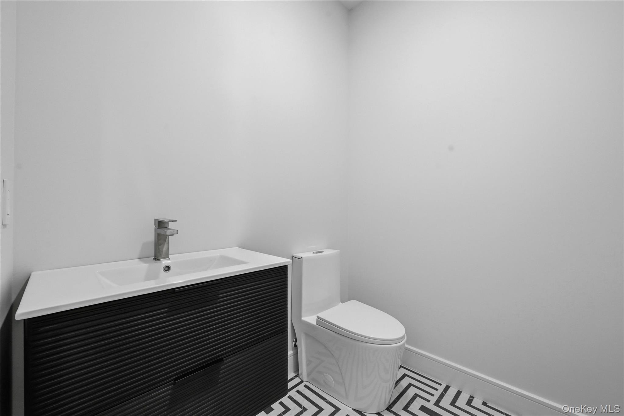 15 Warwick Isle Boulevard – For Sale photo 21