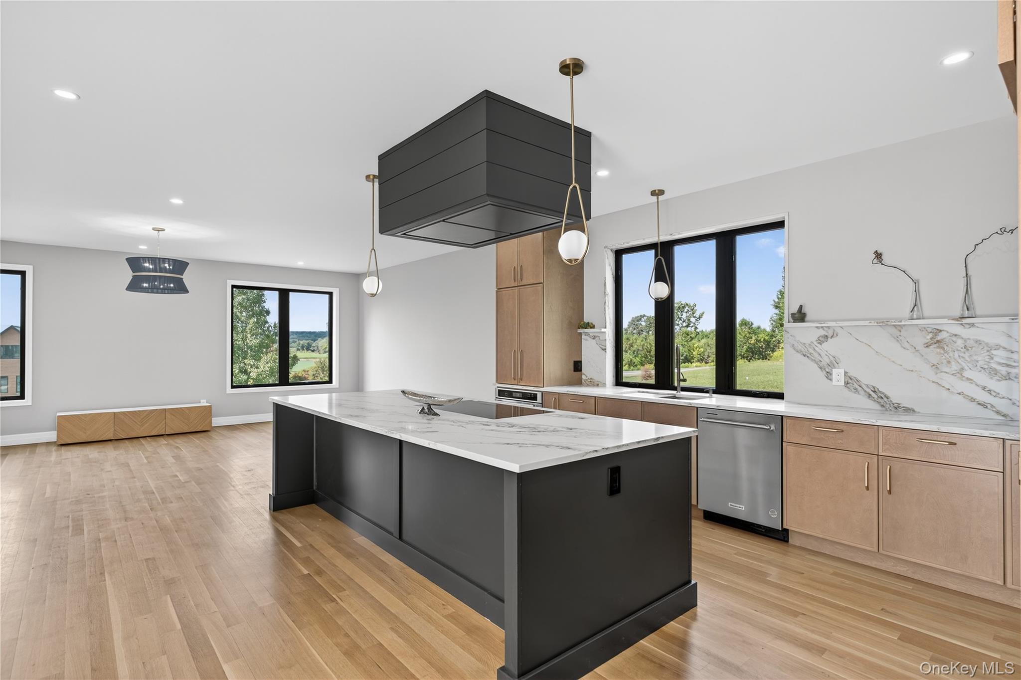 14 Warwick Isle Boulevard – For Sale photo 12