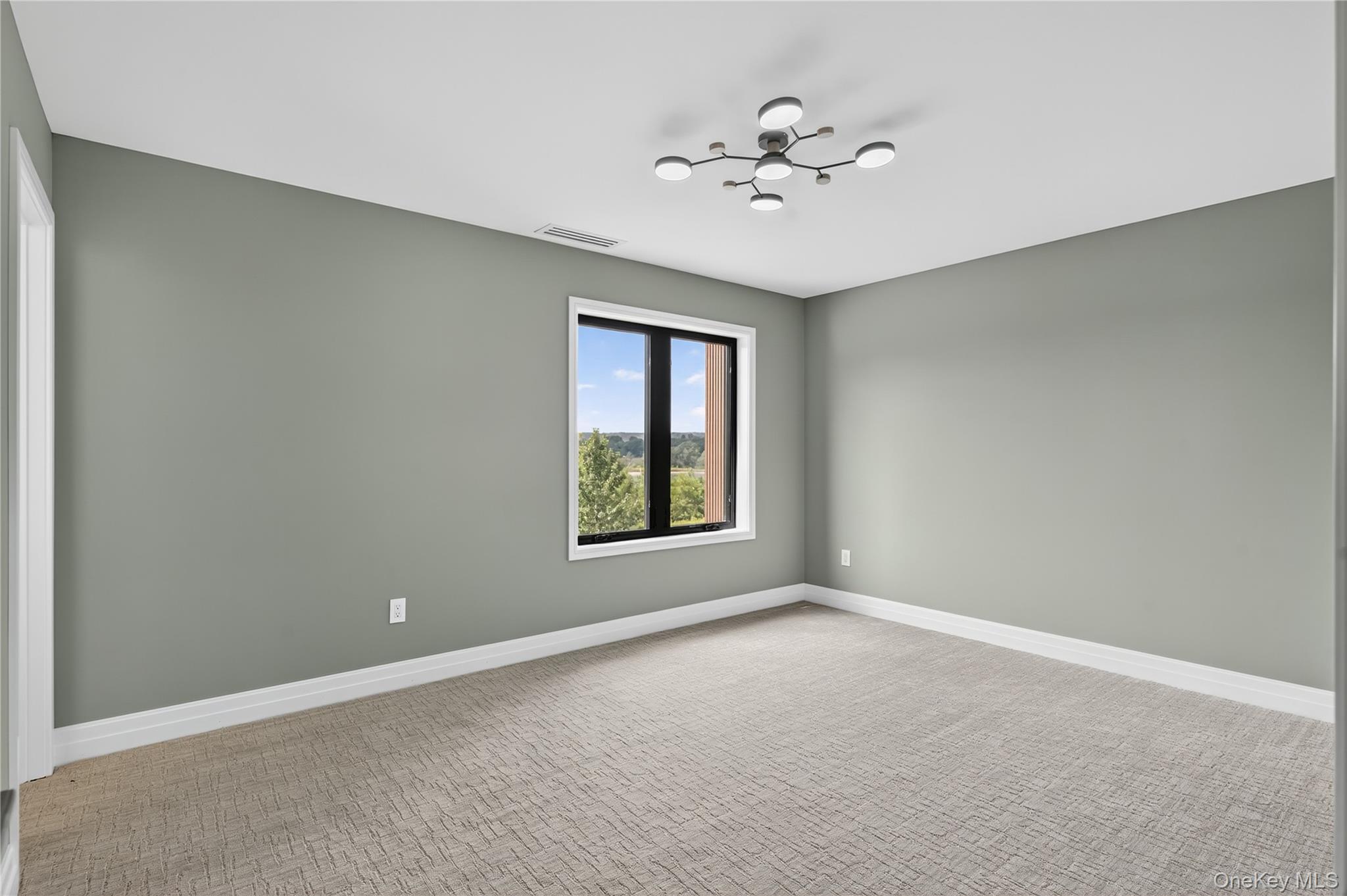 14 Warwick Isle Boulevard – For Sale photo 31