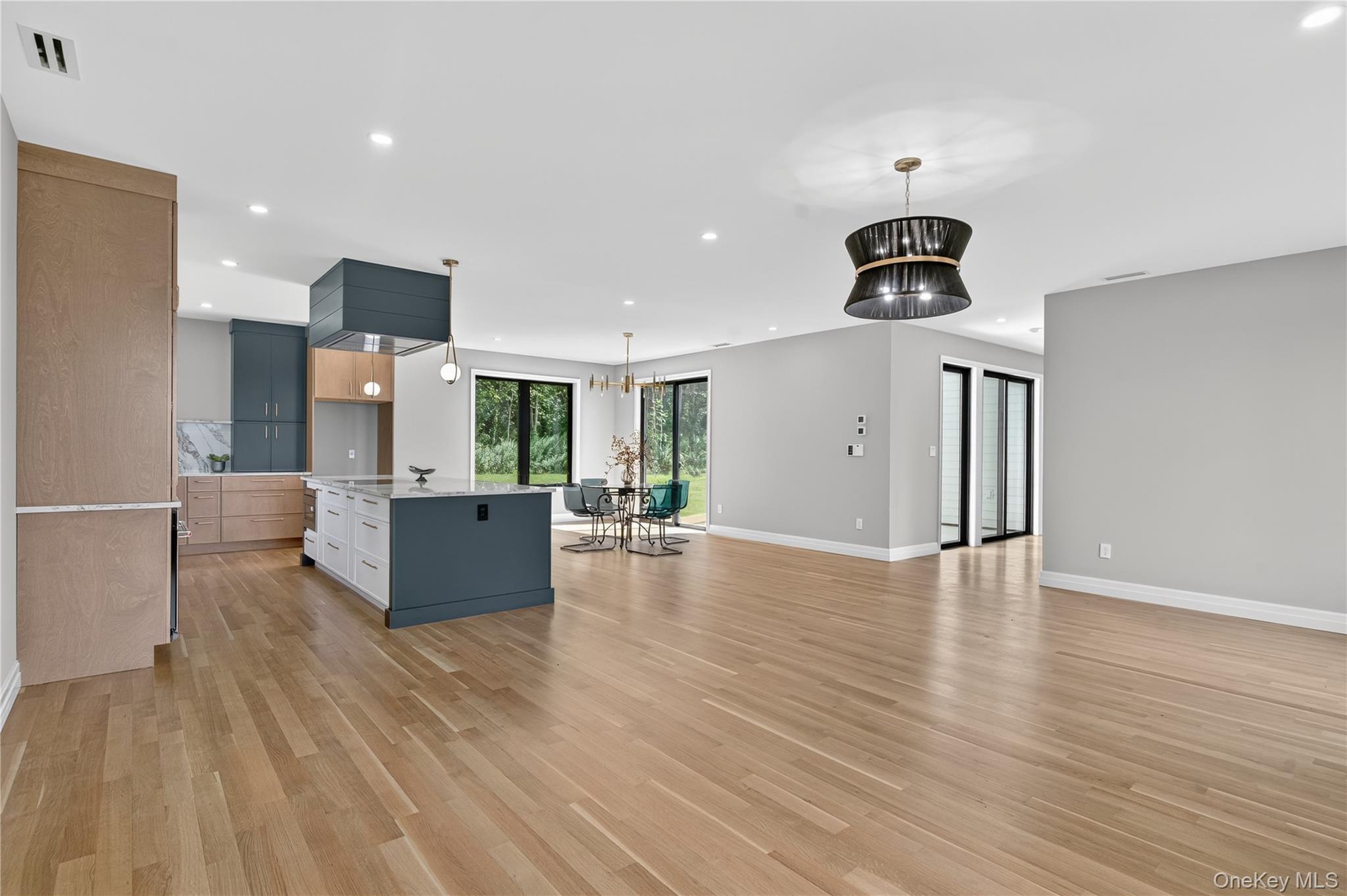 14 Warwick Isle Boulevard – For Sale photo 17