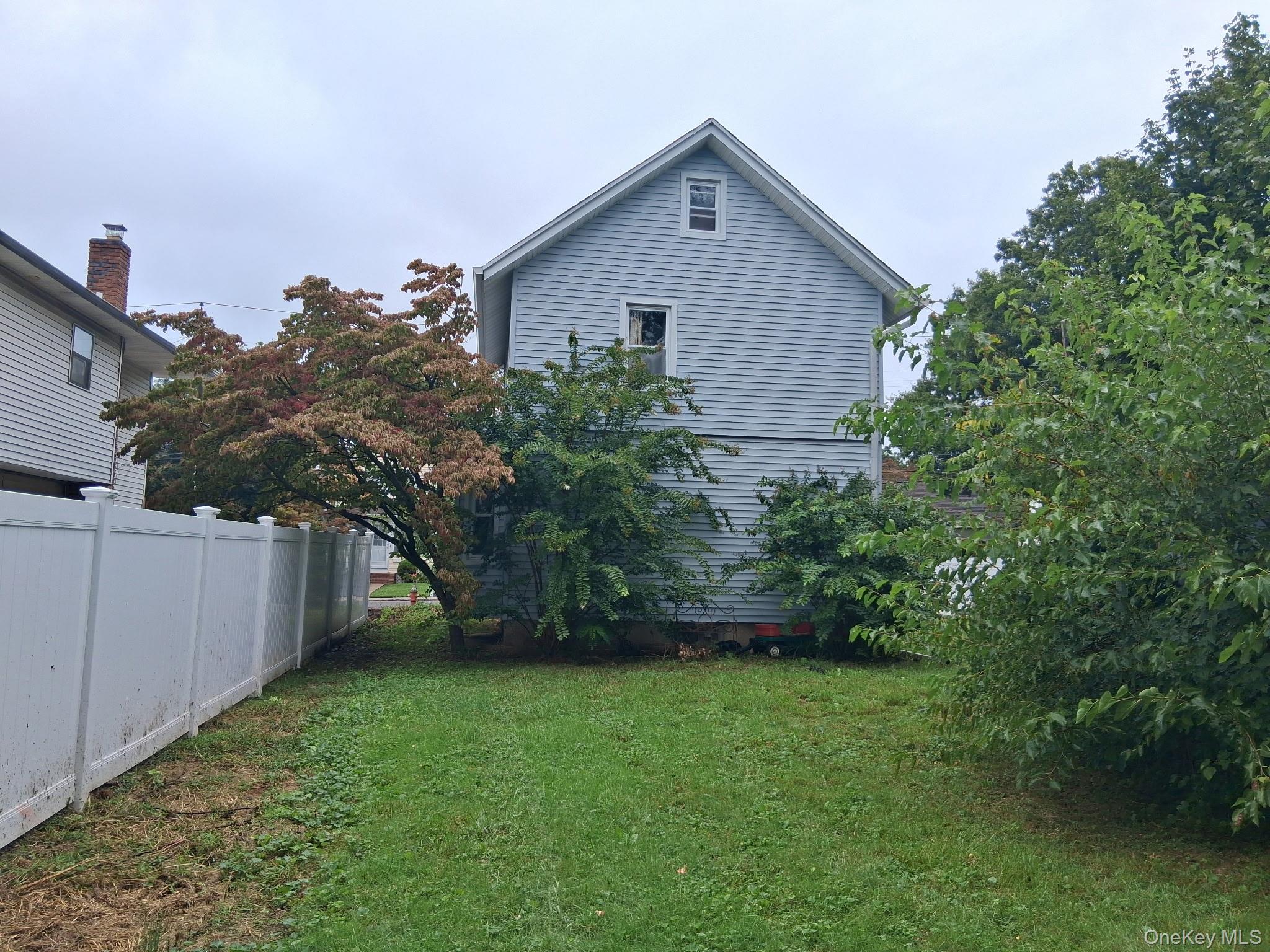 26 High Street – For Sale photo 2
