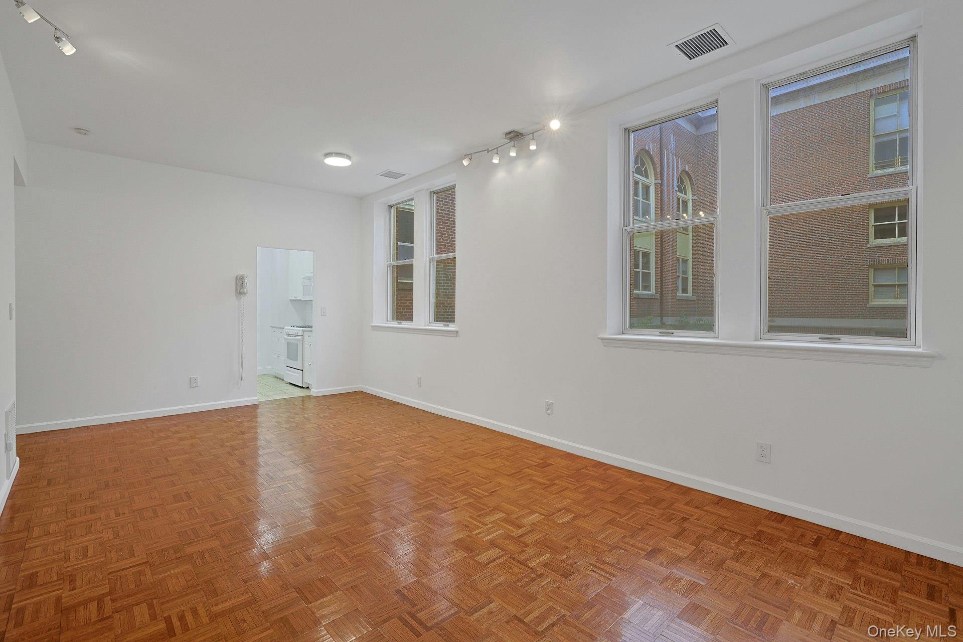 1250 North Avenue, Unit #204 photo 7