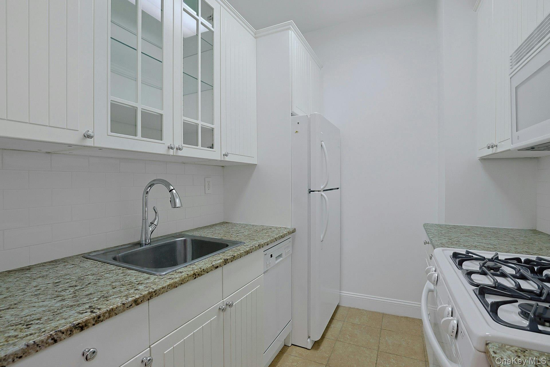 1250 North Avenue, Unit #204 photo 8