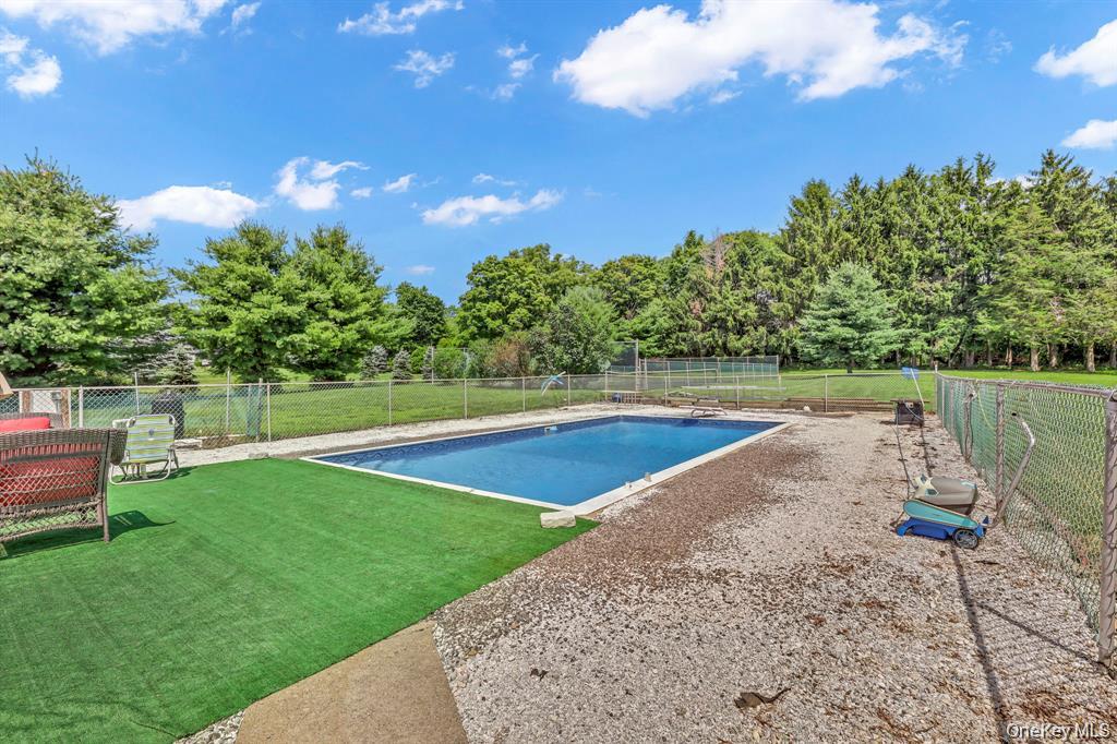 6 Kuchler Drive – For Rent photo 39