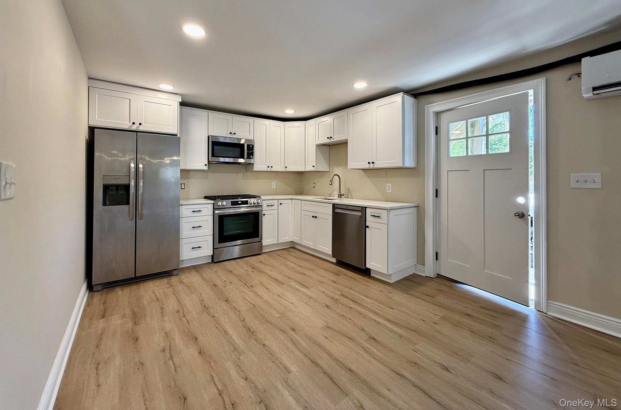 61 South Street – For Rent photo 2