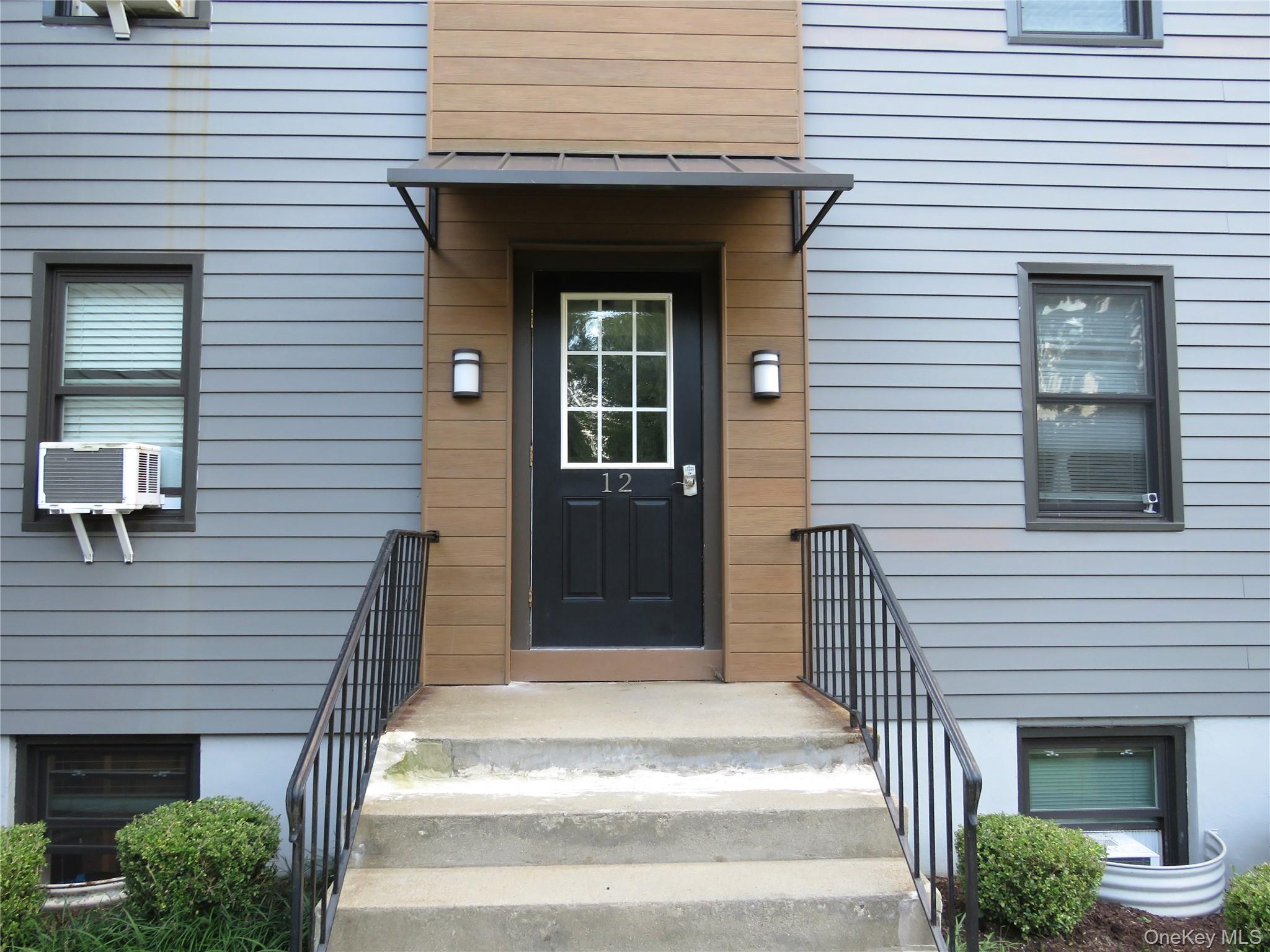 12 Hendrick Lane, Unit 41E photo 2