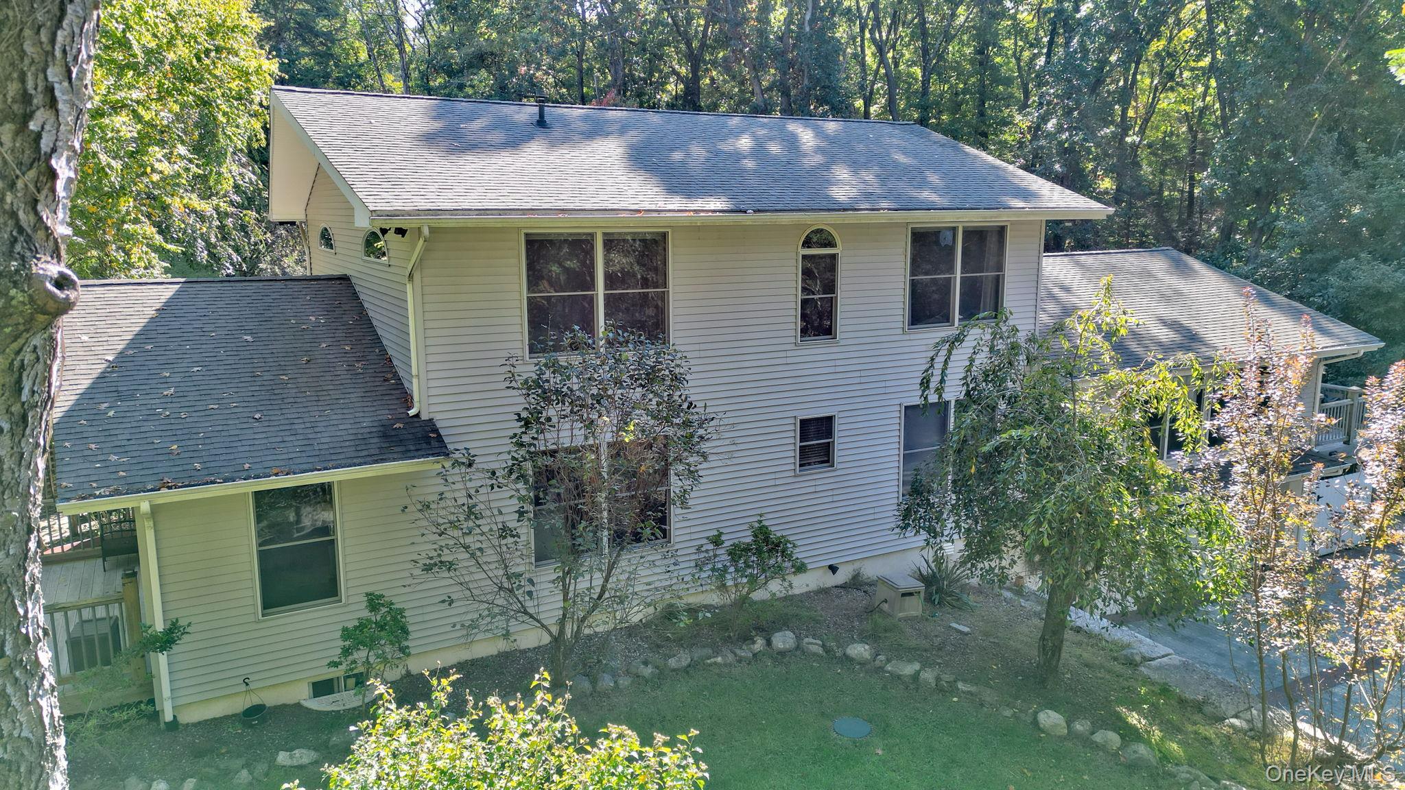 47 Points Of View – For Sale photo 5