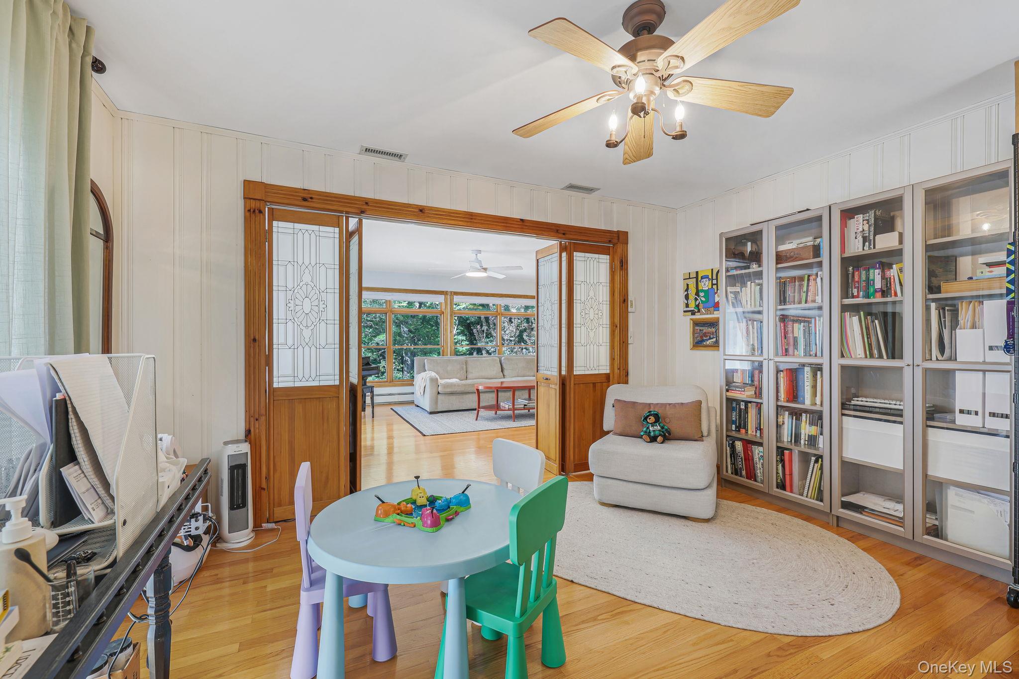 47 Points Of View – For Sale photo 11