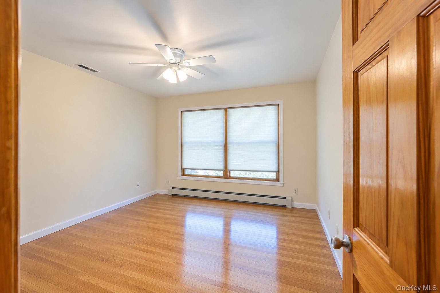 47 Points Of View – For Sale photo 18
