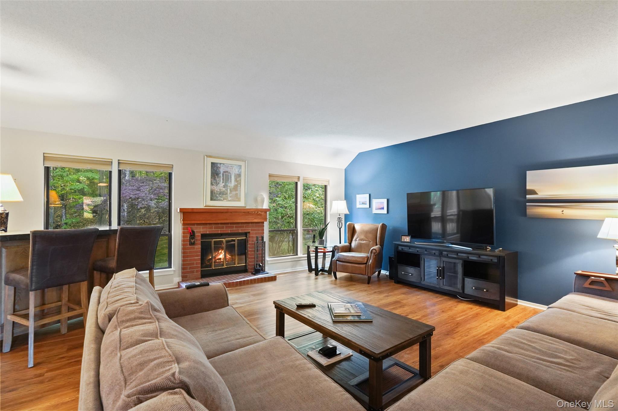 350 Heritage Hills Drive, Unit C photo 4
