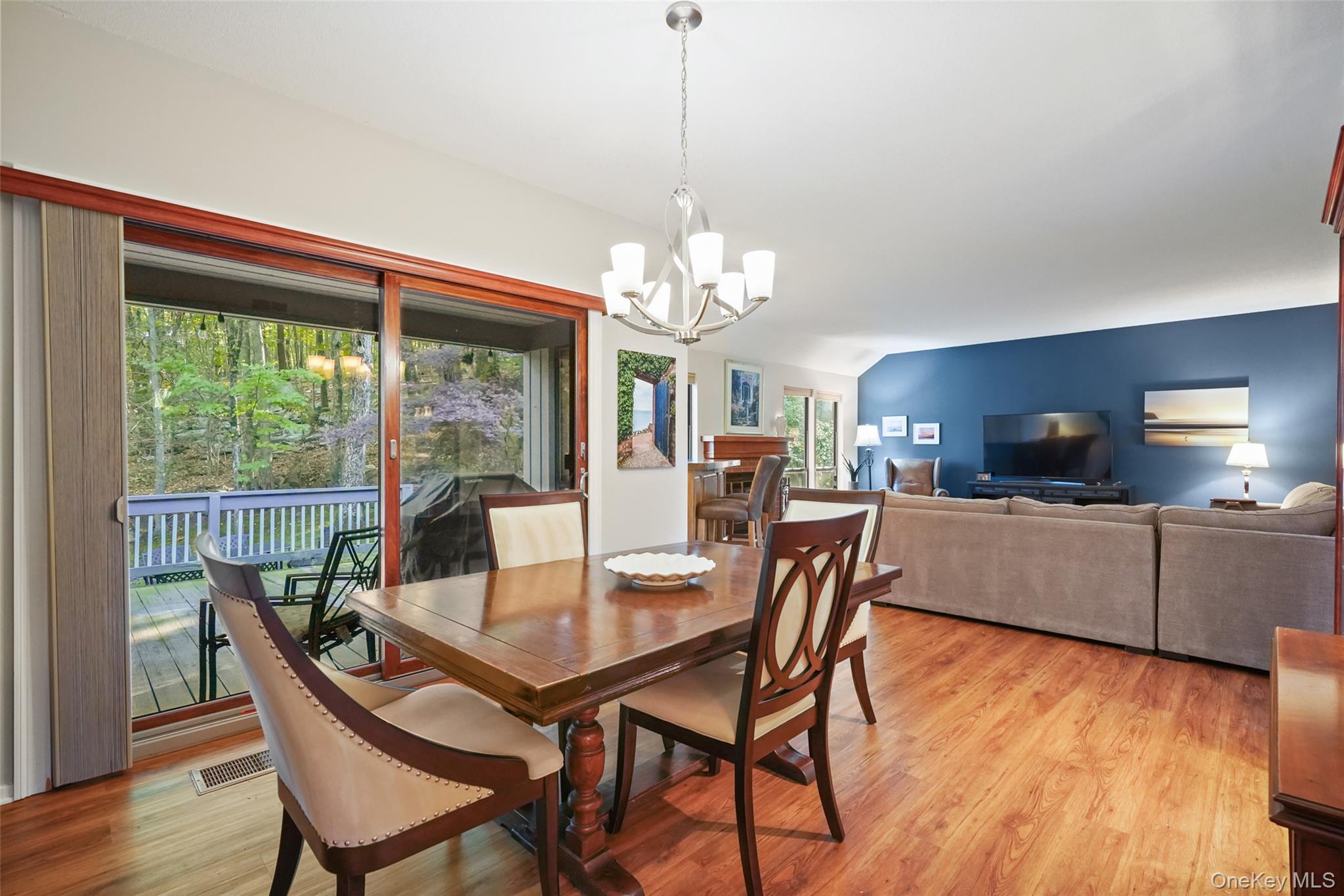 350 Heritage Hills Drive, Unit C photo 5