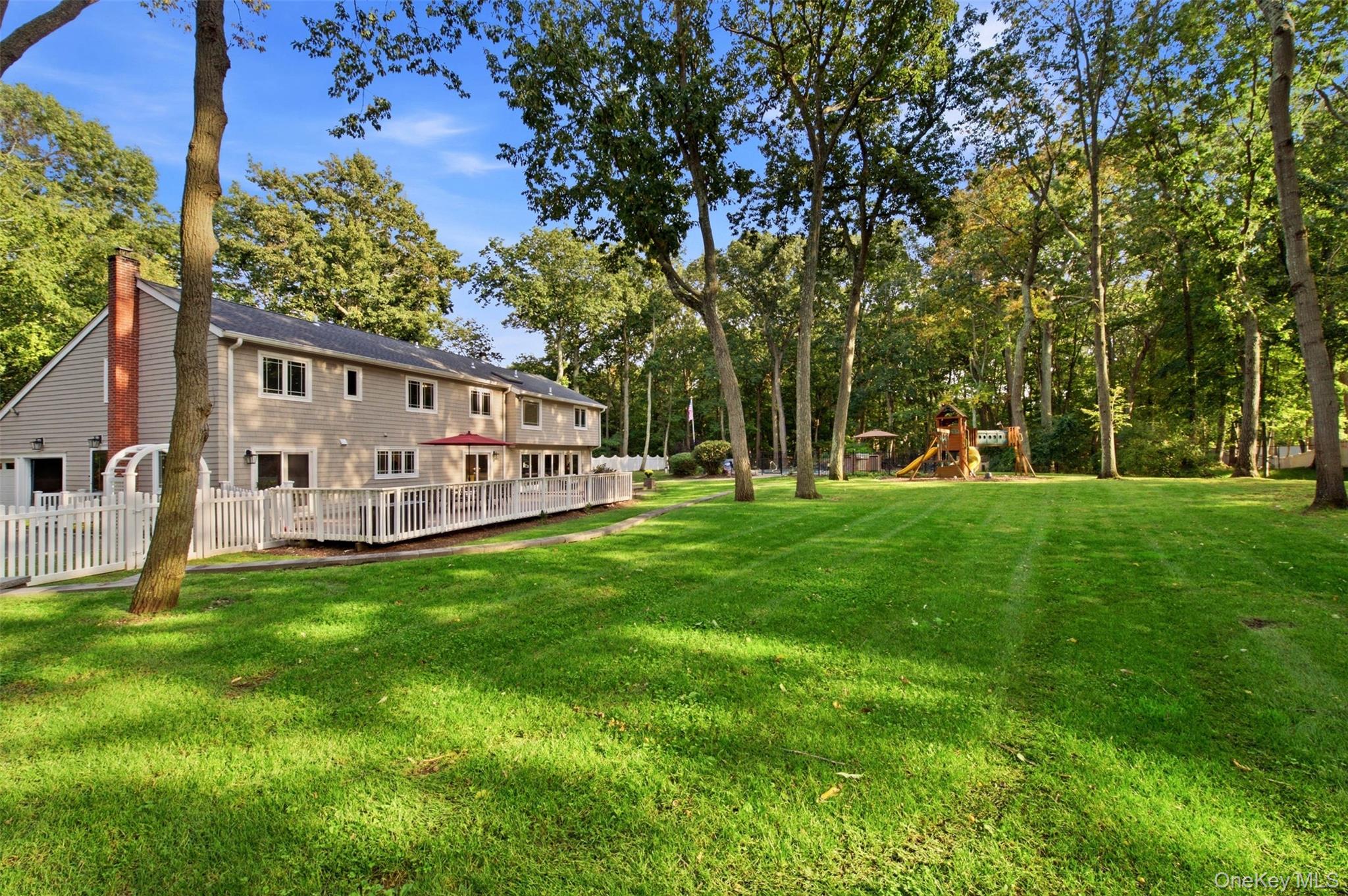 2 White Cap Court – For Sale photo 32