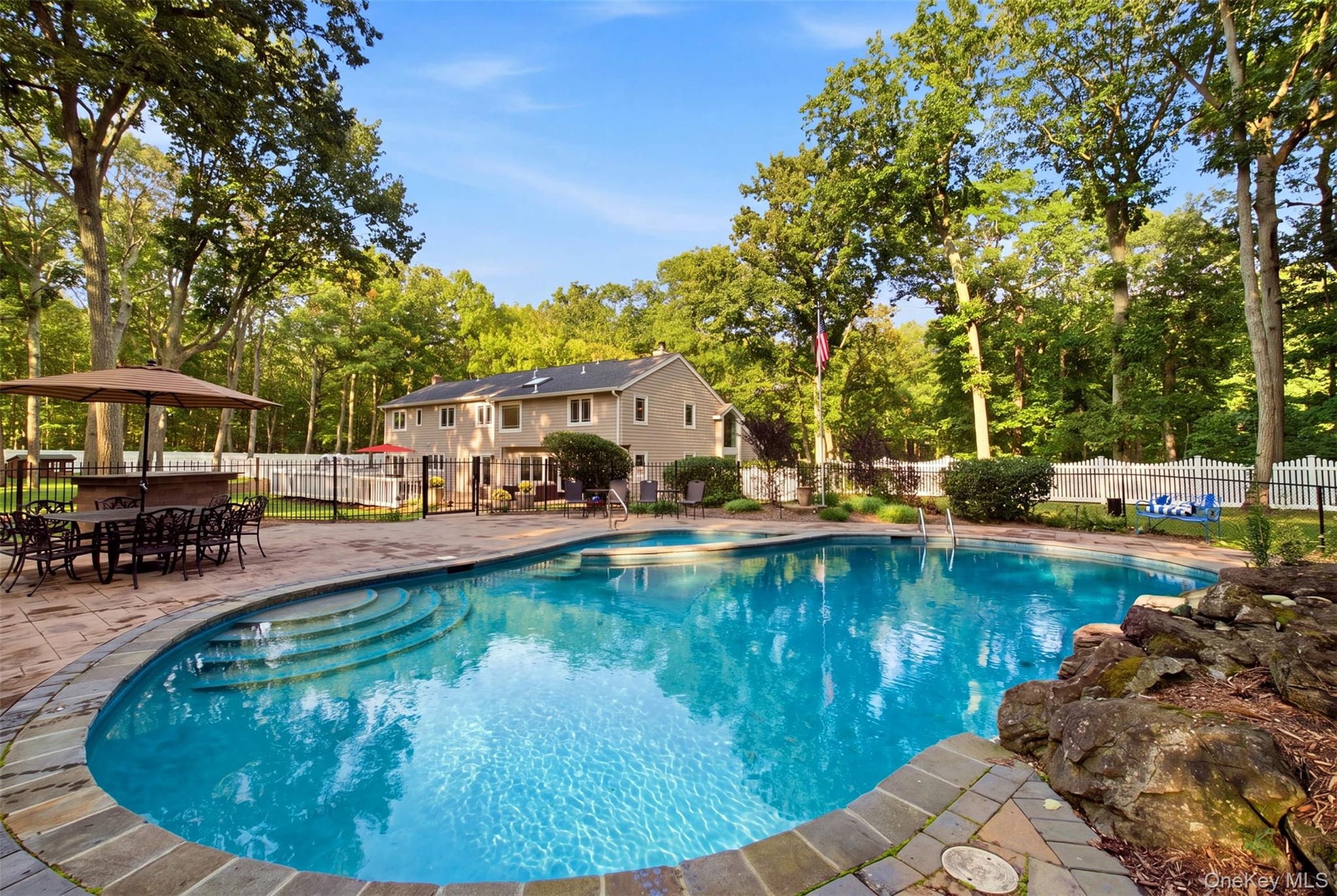 2 White Cap Court – For Sale photo 28