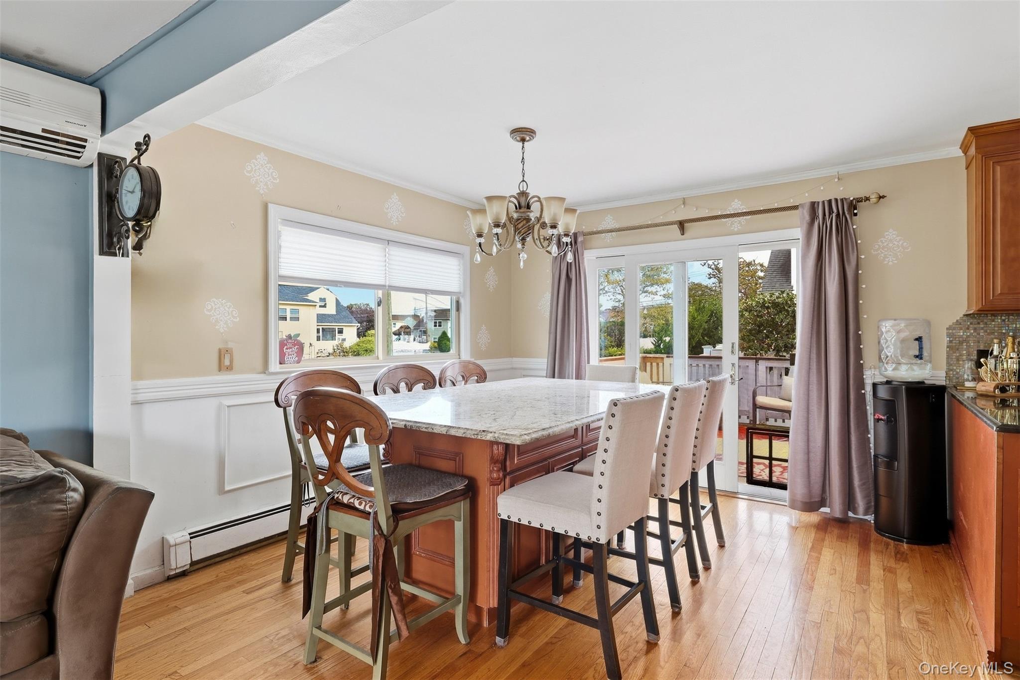 208 Island Parkway W – For Sale photo 7