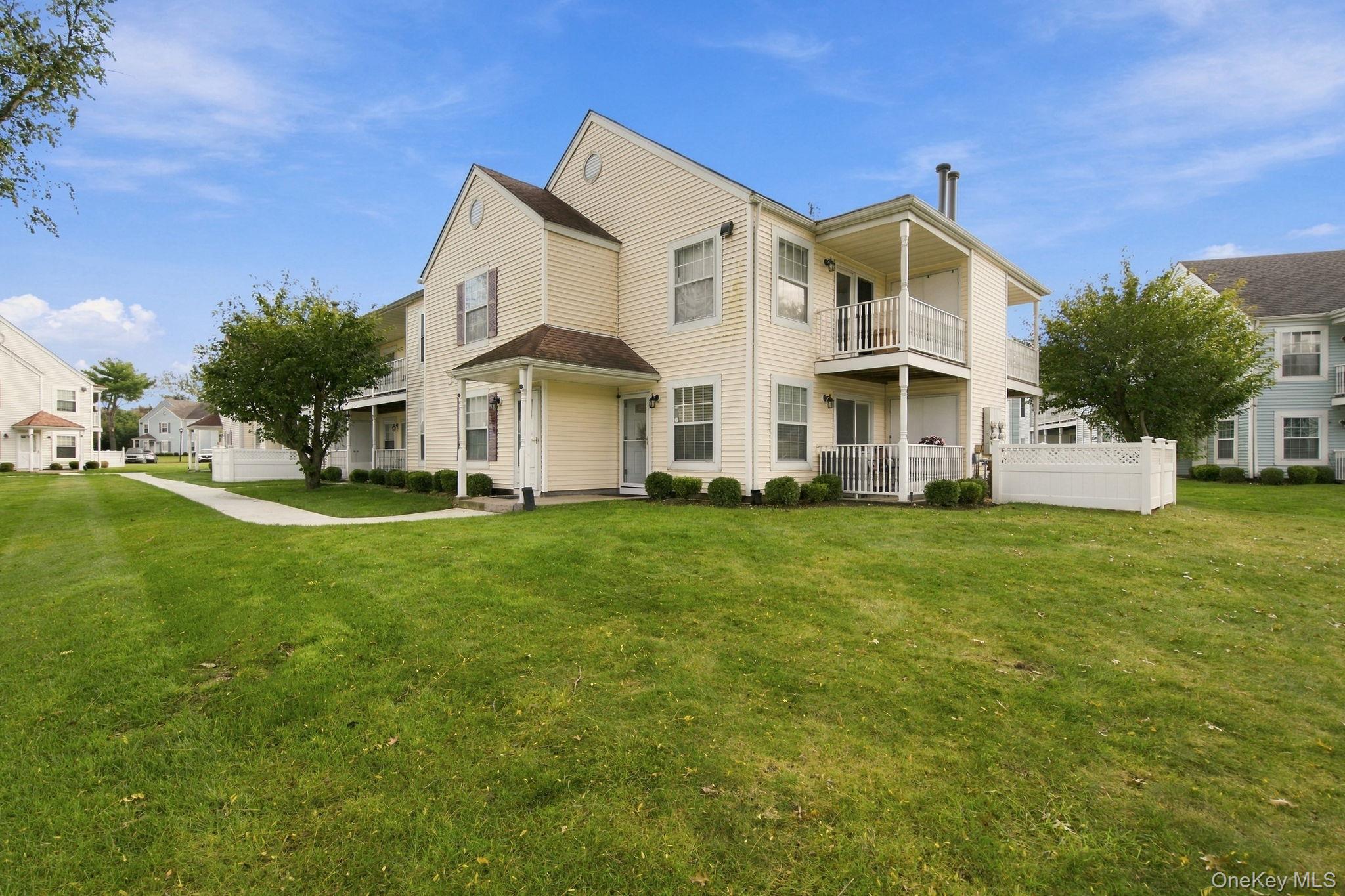 100 Fairview Circle – For Sale