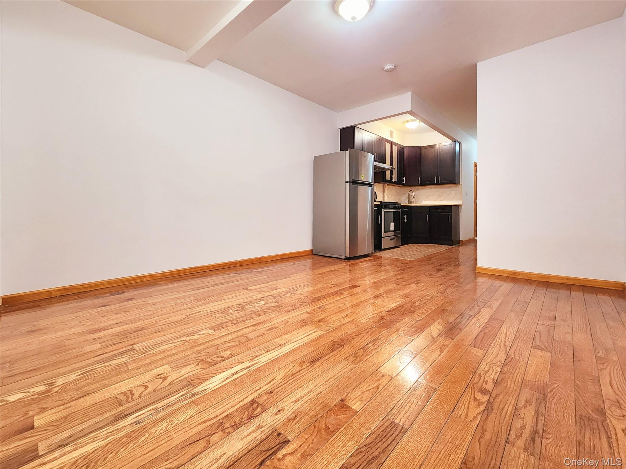 654 Seneca Avenue – For Sale photo 6