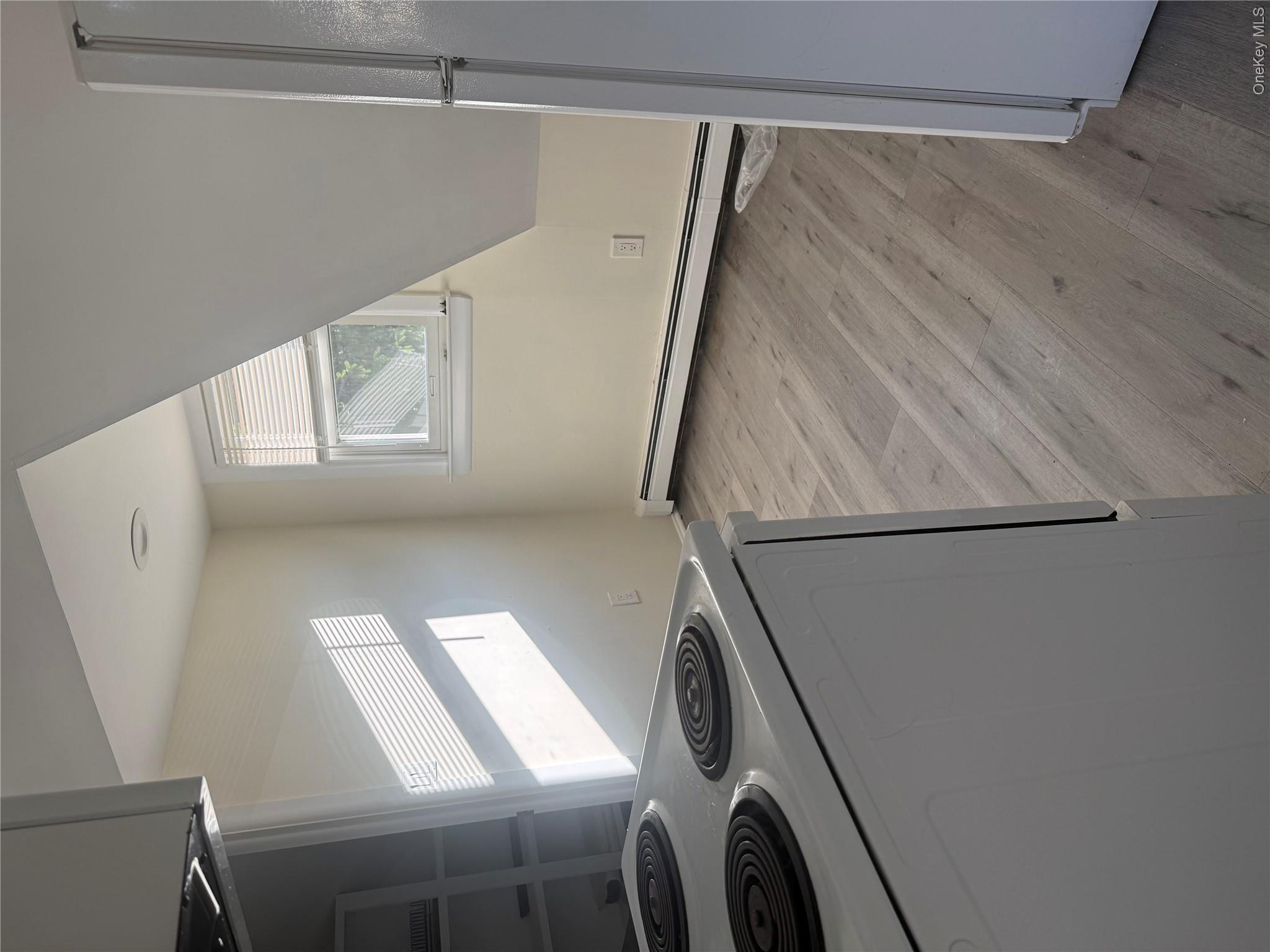 2 Lee Avenue, Unit 2 photo 5