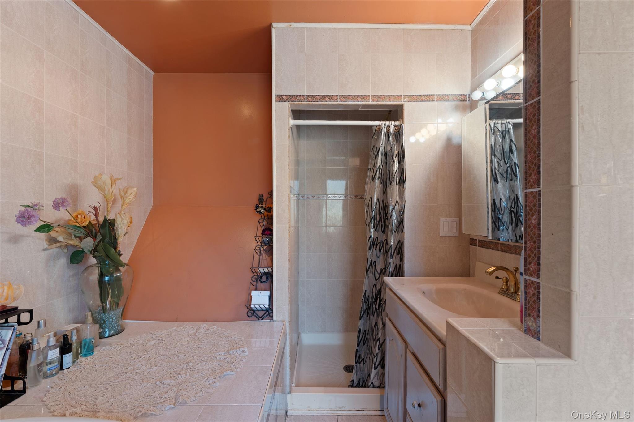 16 Cadillac Drive – For Sale photo 16