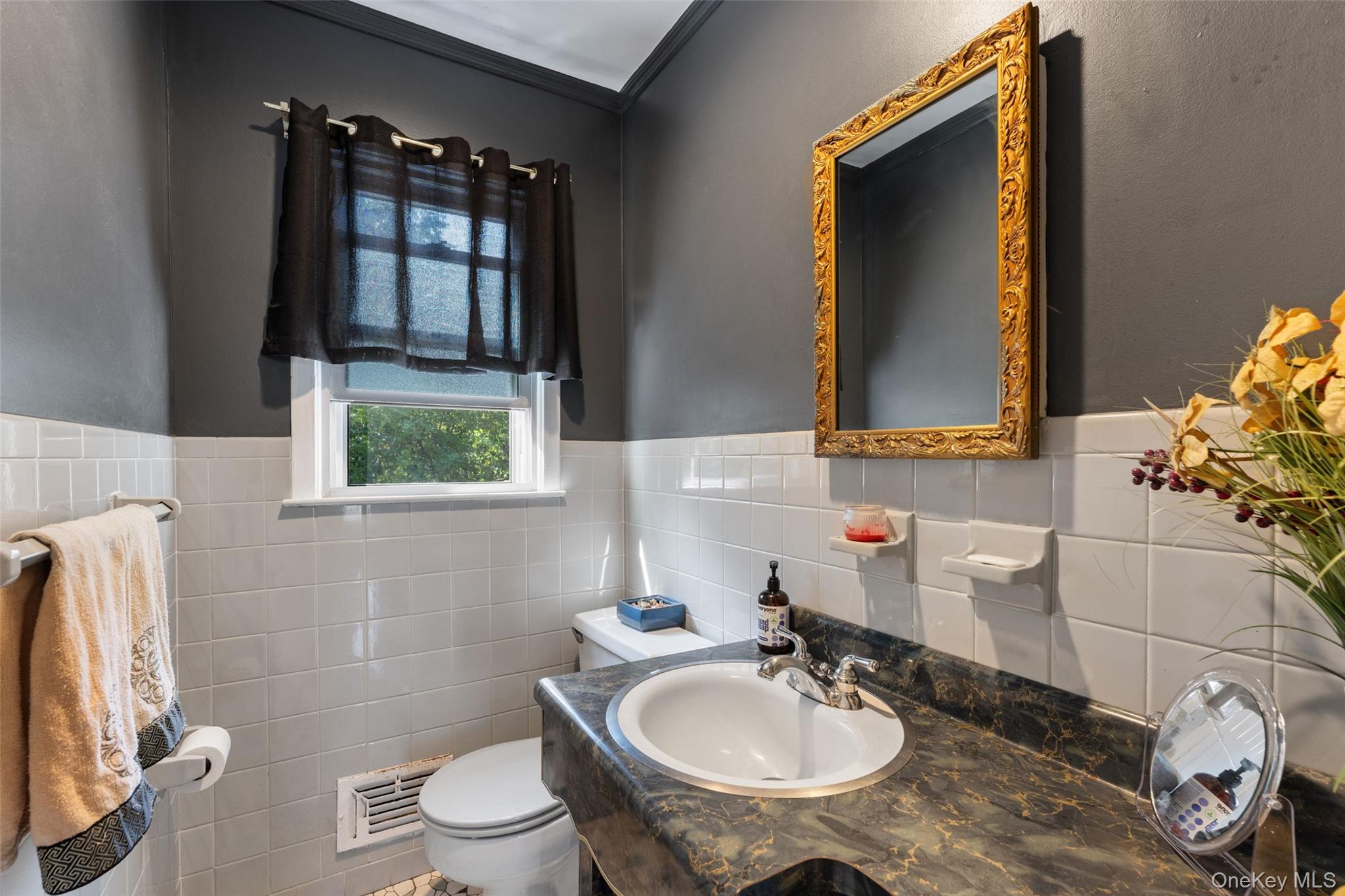 16 Cadillac Drive – For Sale photo 14
