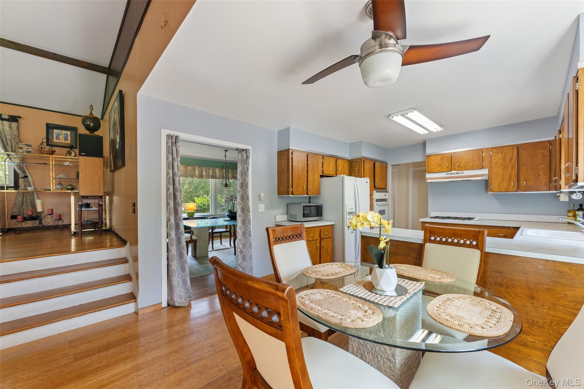 16 Cadillac Drive – For Sale photo 10