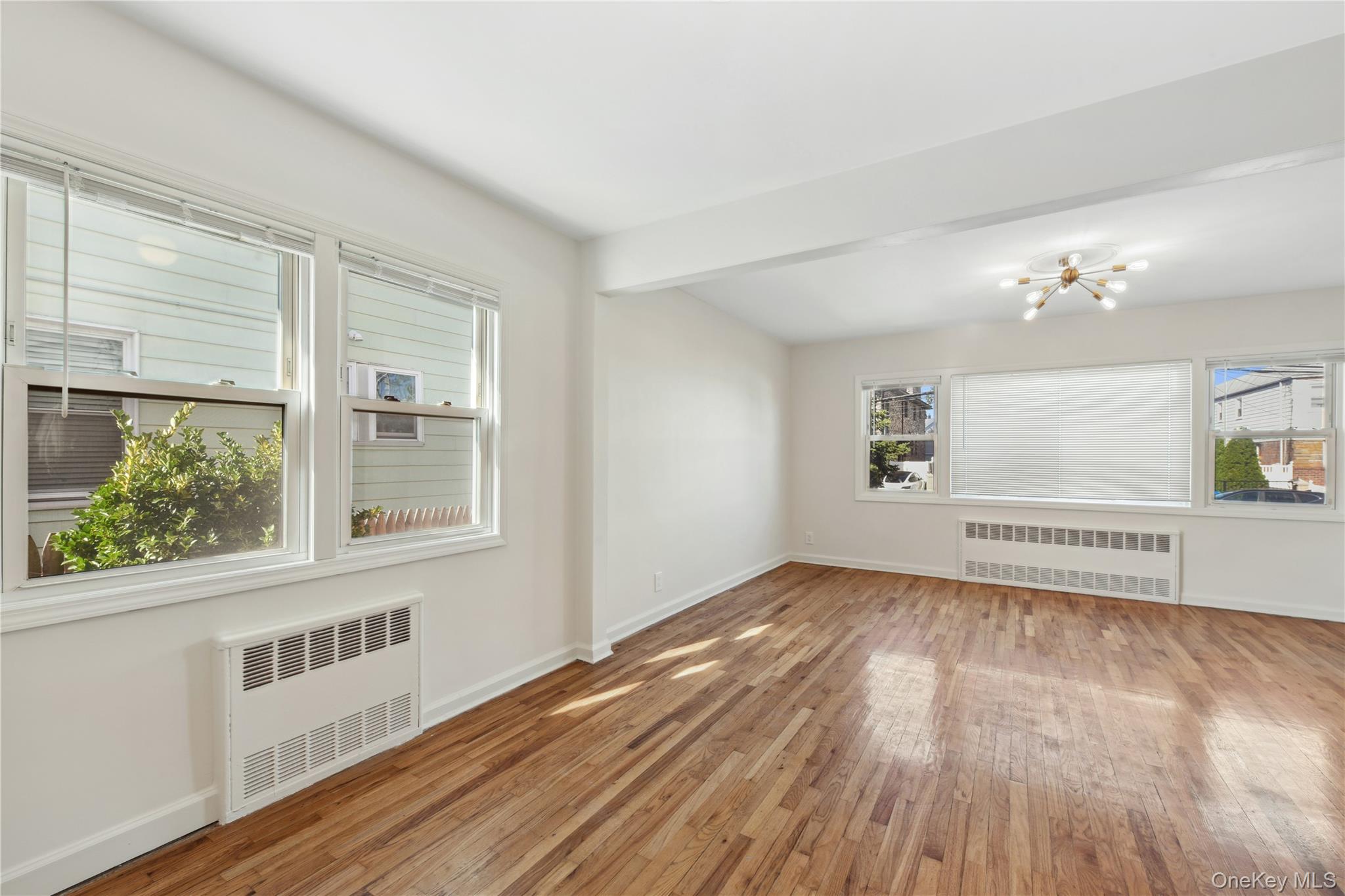 150-26 16 Road, Unit 1 photo 5