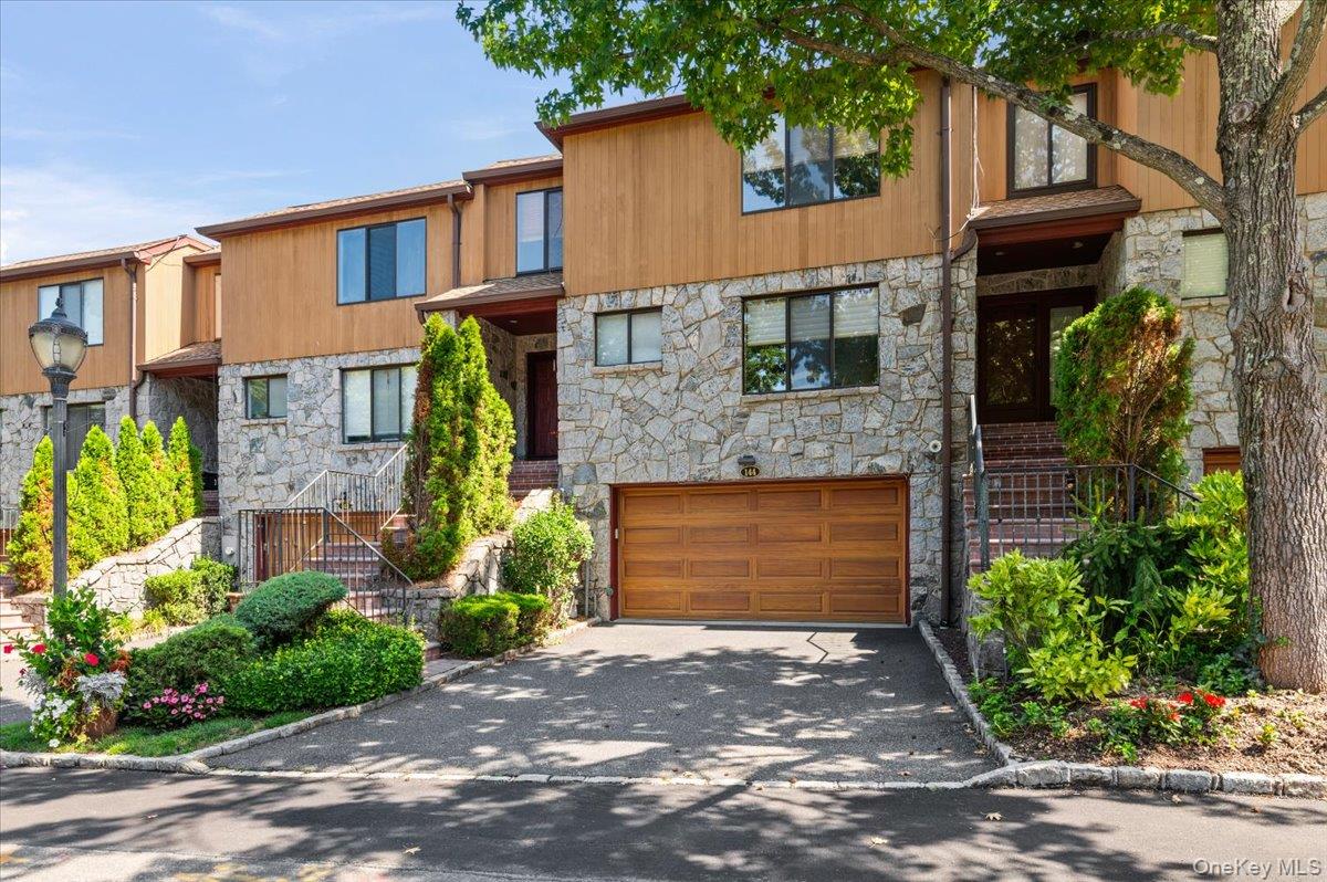 144 The Crescent Crescent – For Sale