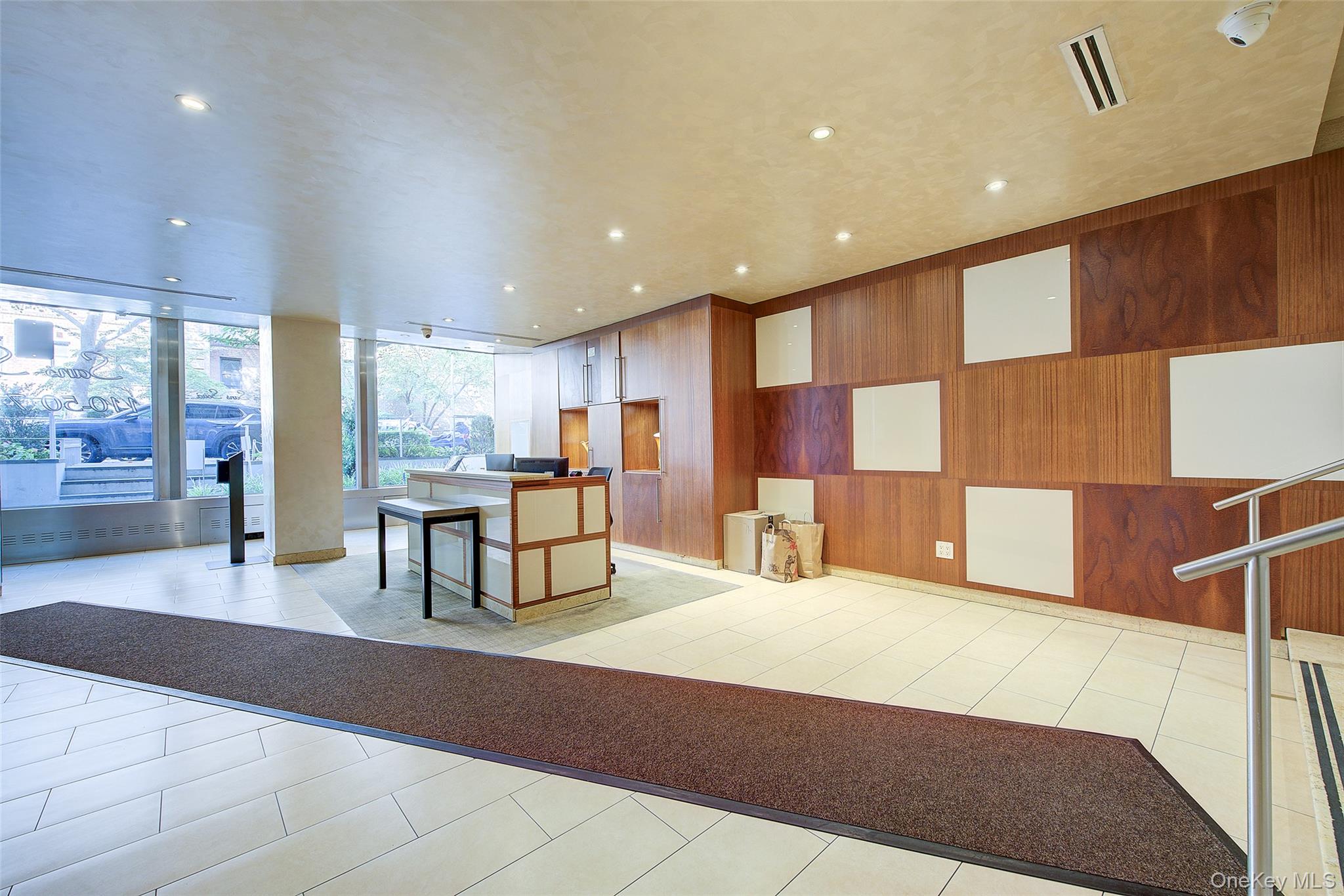 110-50 71st Road, Unit 4M photo 4