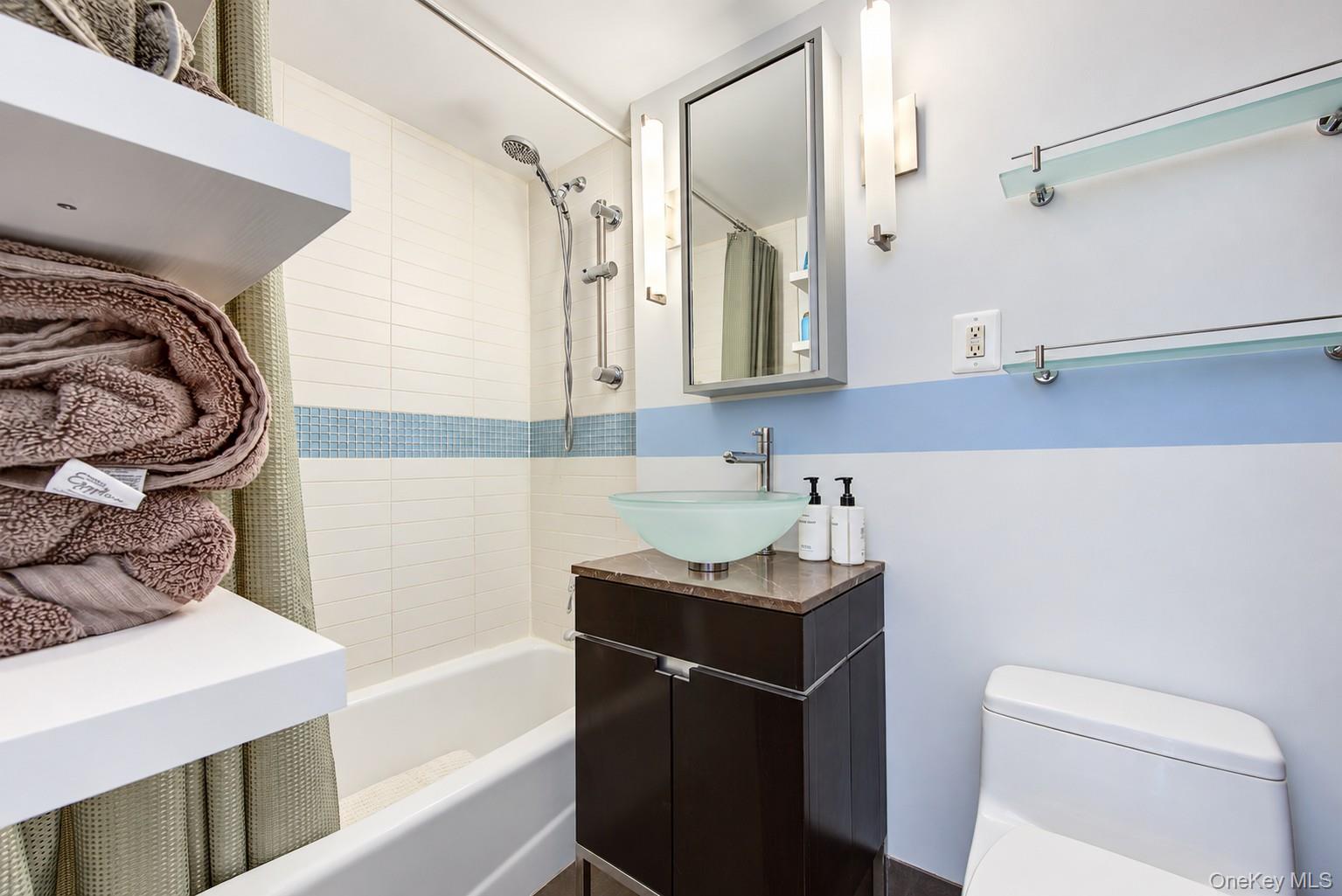 110-50 71st Road, Unit 4M photo 21