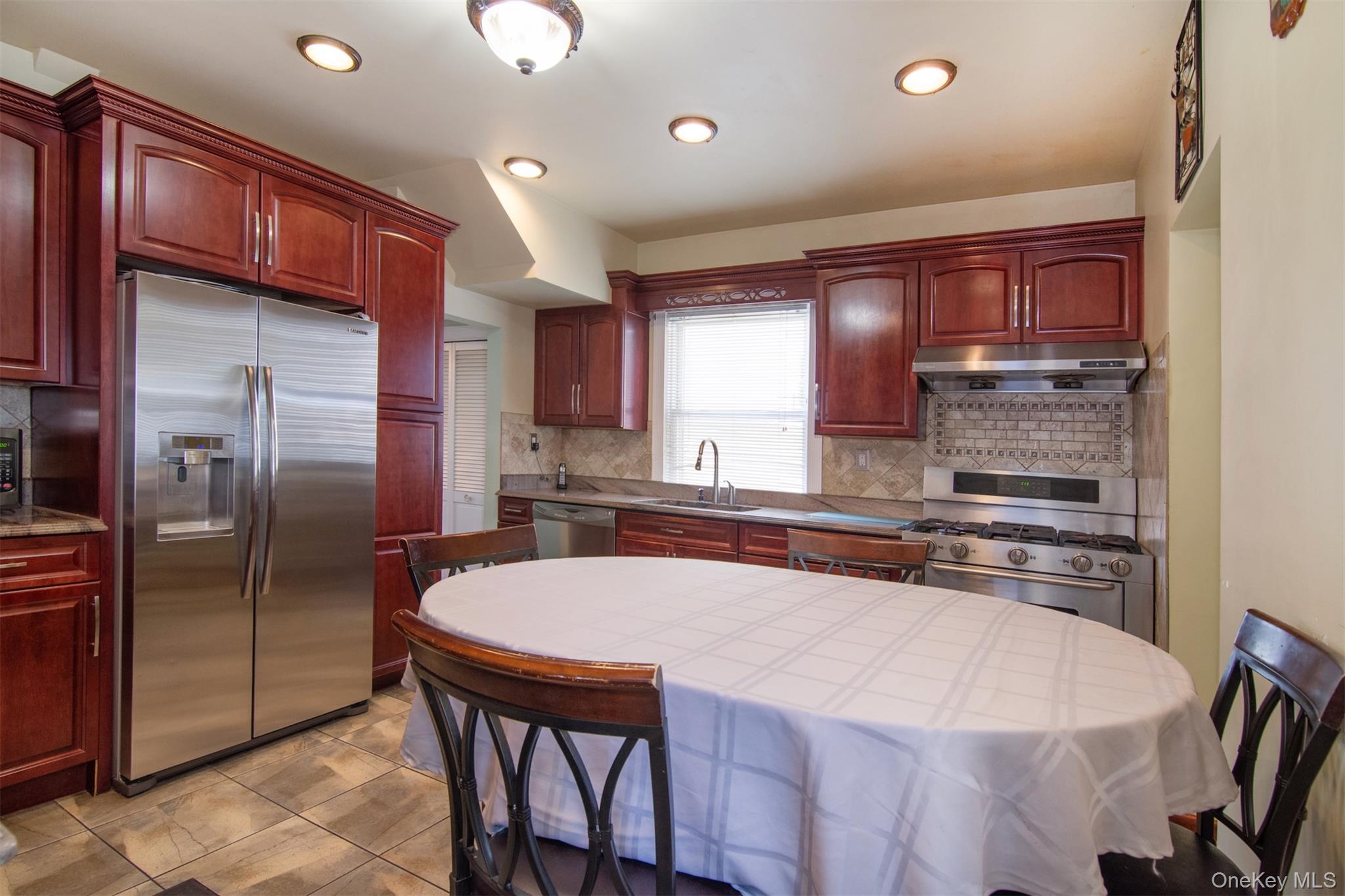 17 Lake Avenue – For Sale photo 15
