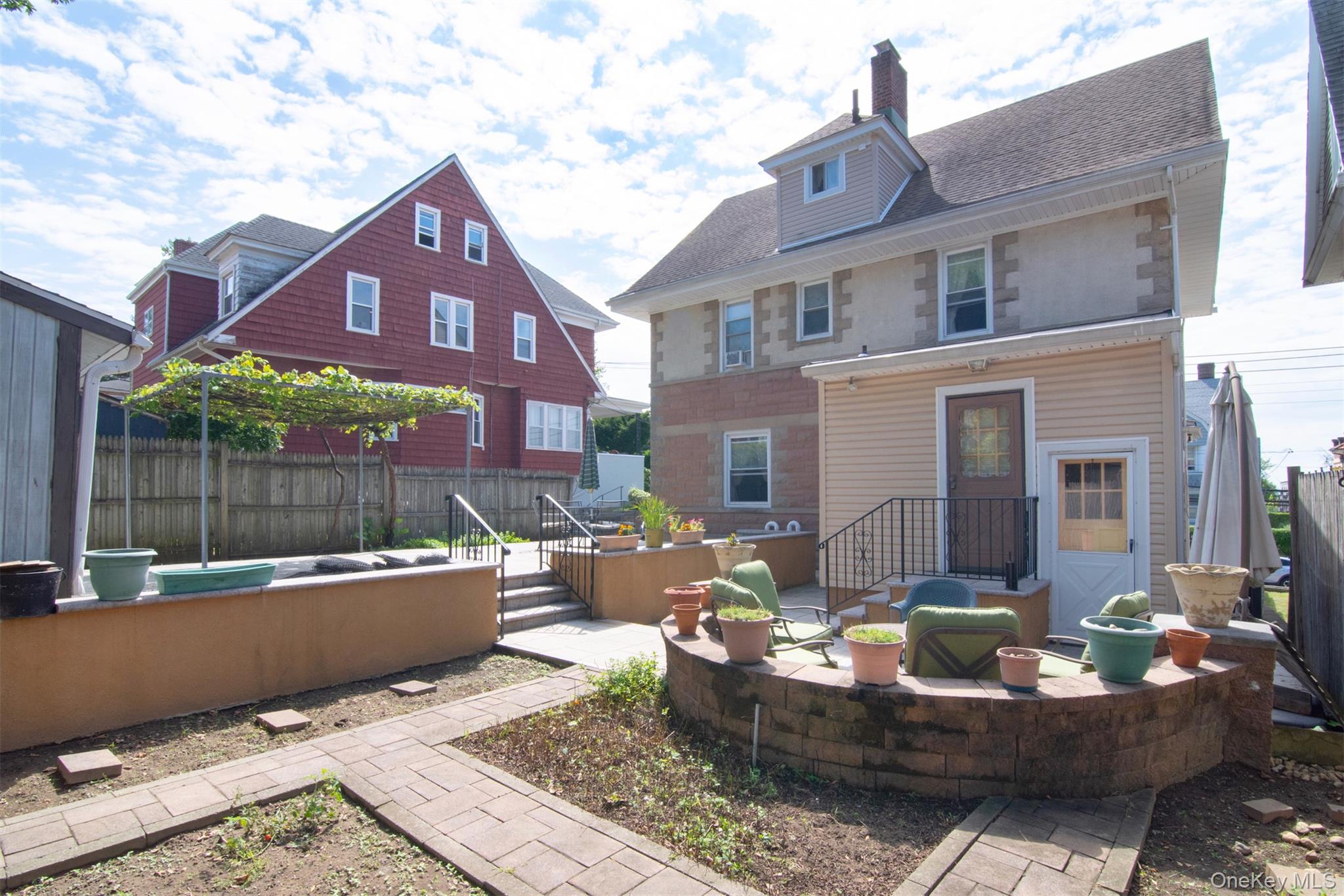 17 Lake Avenue – For Sale photo 28