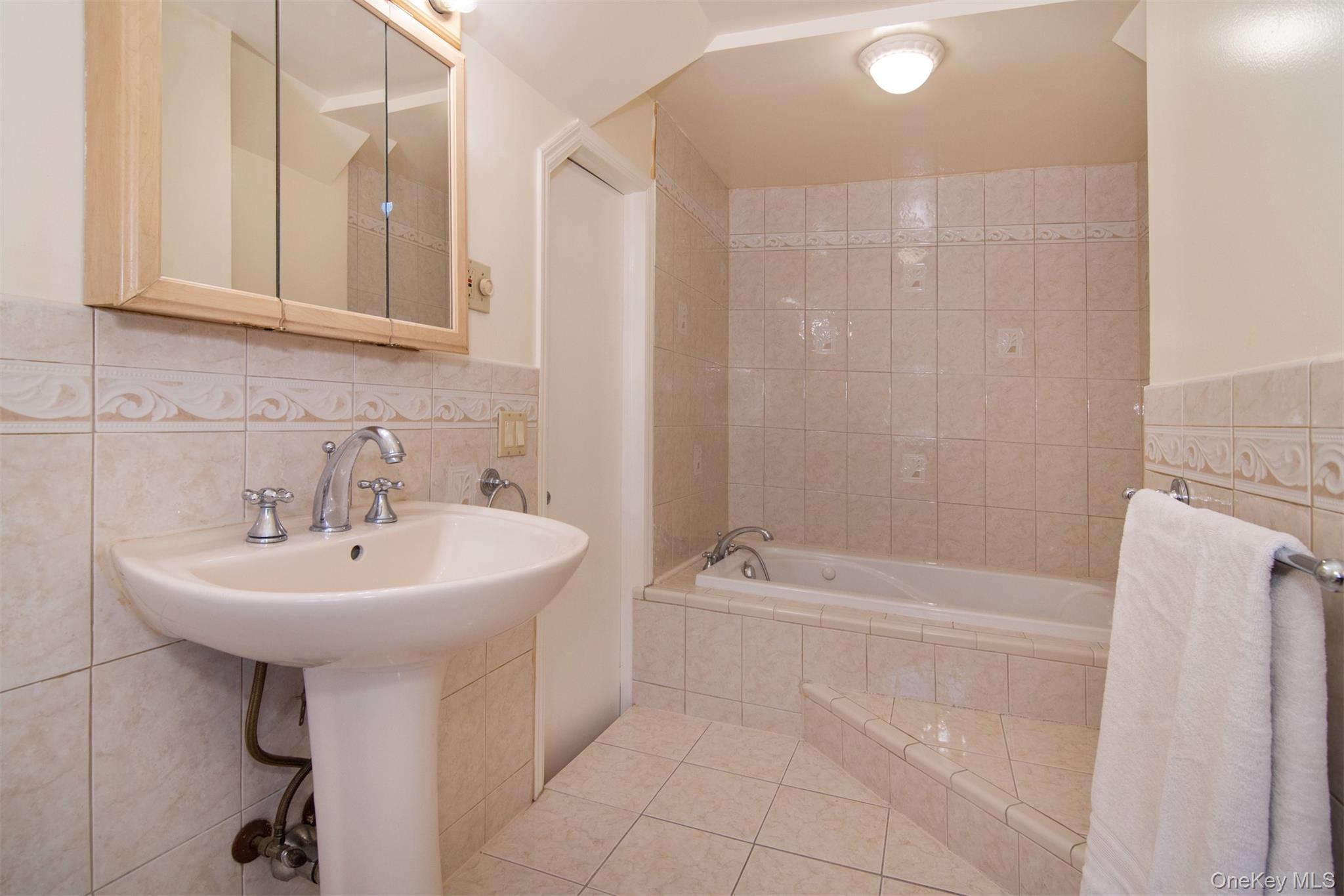 17 Lake Avenue – For Sale photo 25