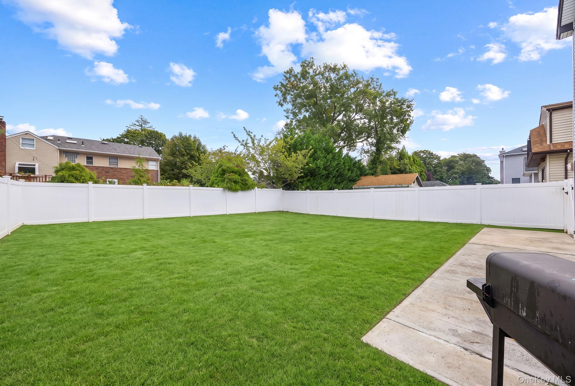 77 Kenny Avenue – For Sale photo 8