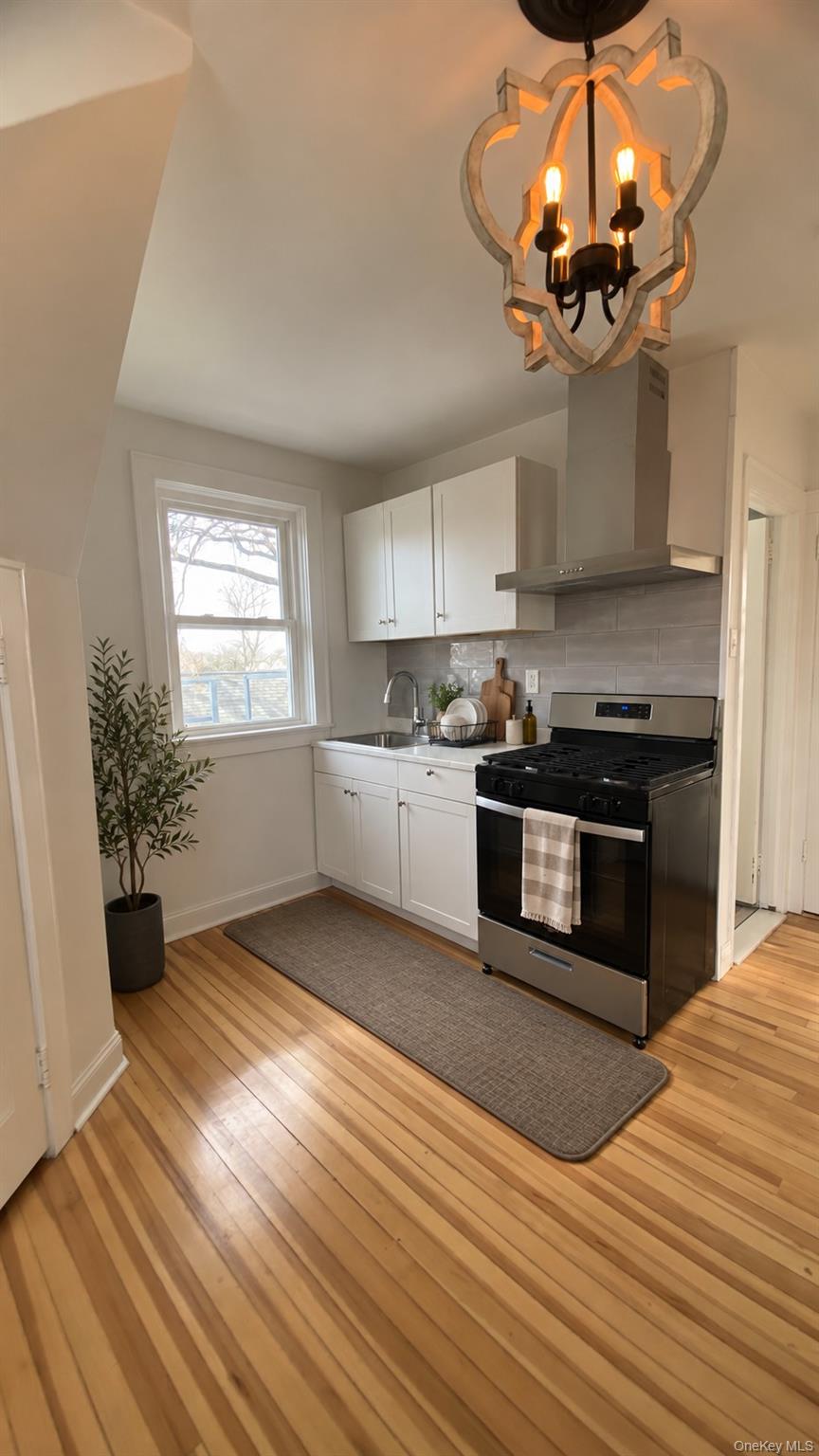127 Maple Avenue, Unit 3 photo 3