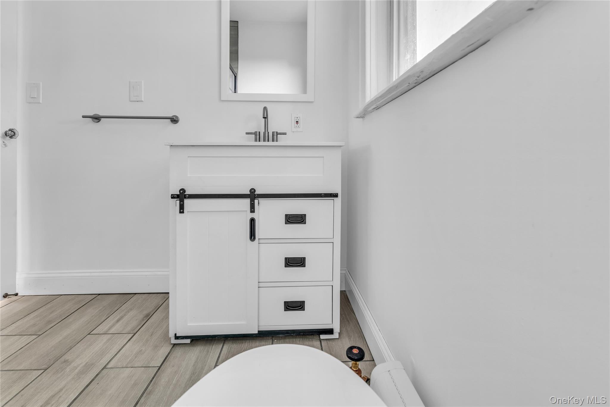 127 Maple Avenue, Unit 3 photo 10
