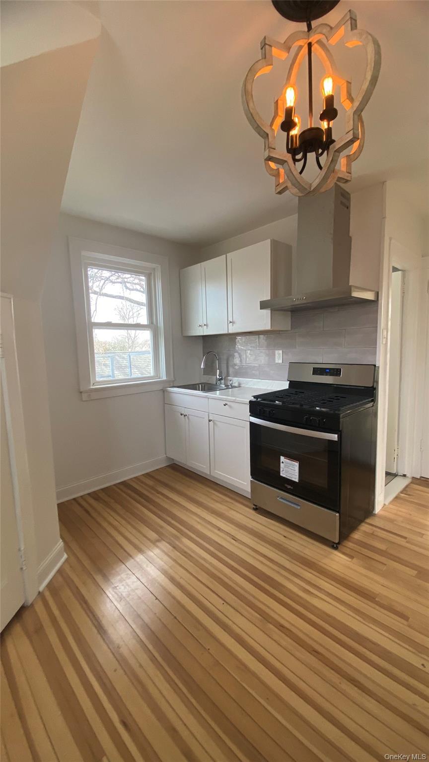 127 Maple Avenue, Unit 3 photo 4