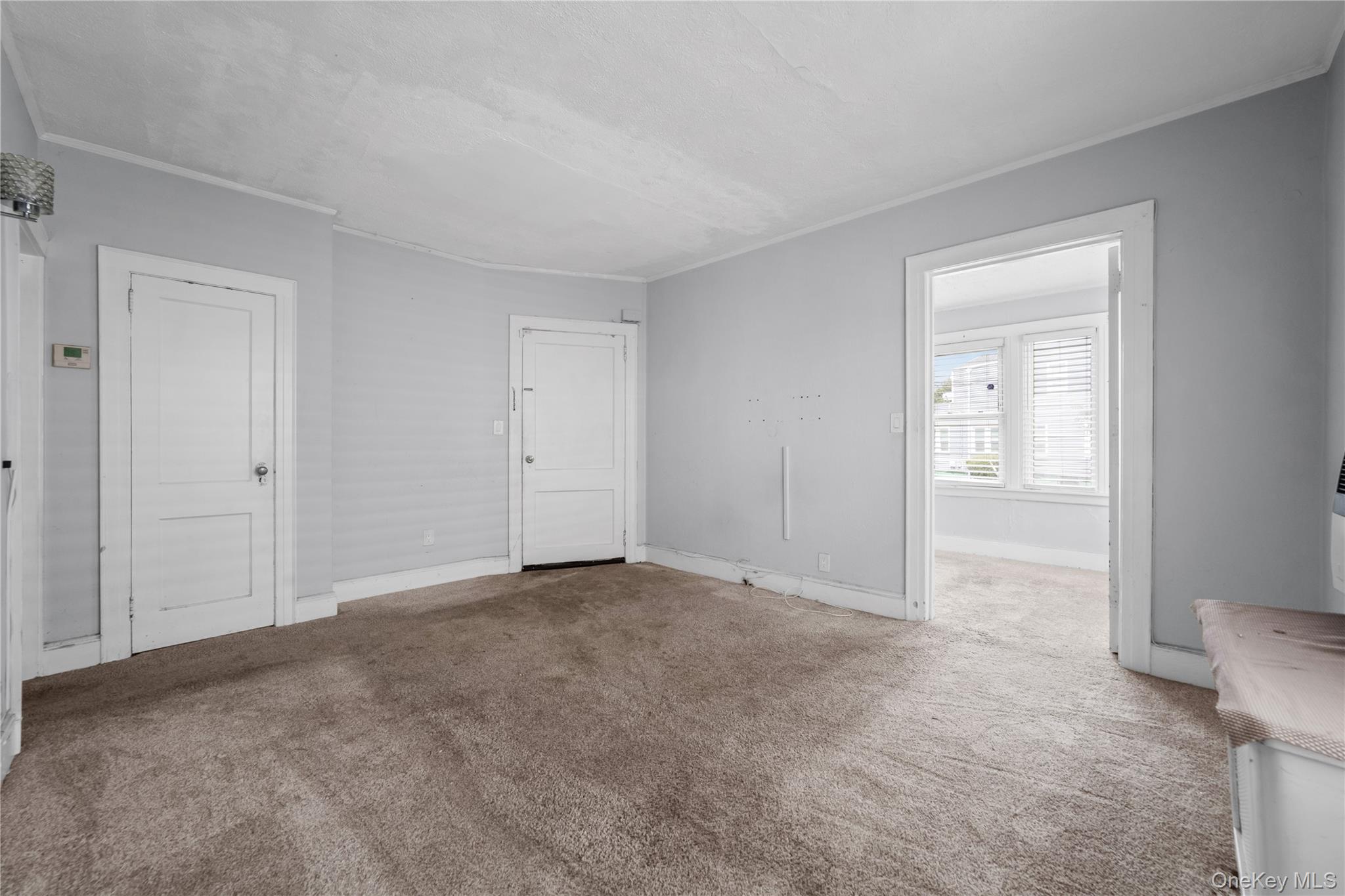 231-08 Mentone Avenue – For Sale photo 4