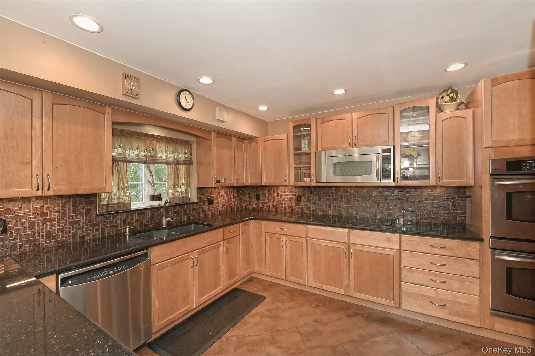 245 N Fulton Avenue – For Sale photo 9