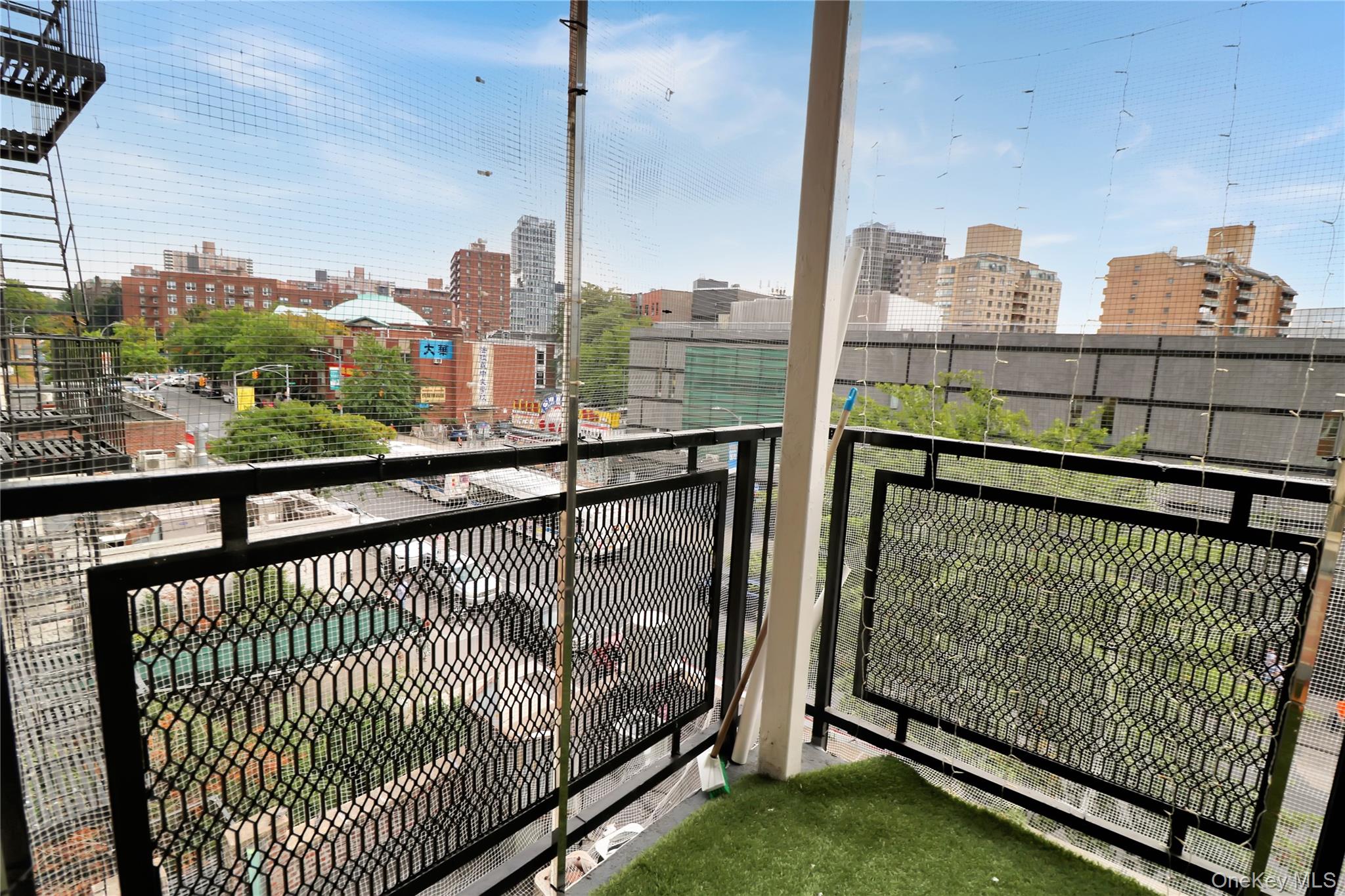 4125 Kissena Boulevard, Unit 2T photo 10
