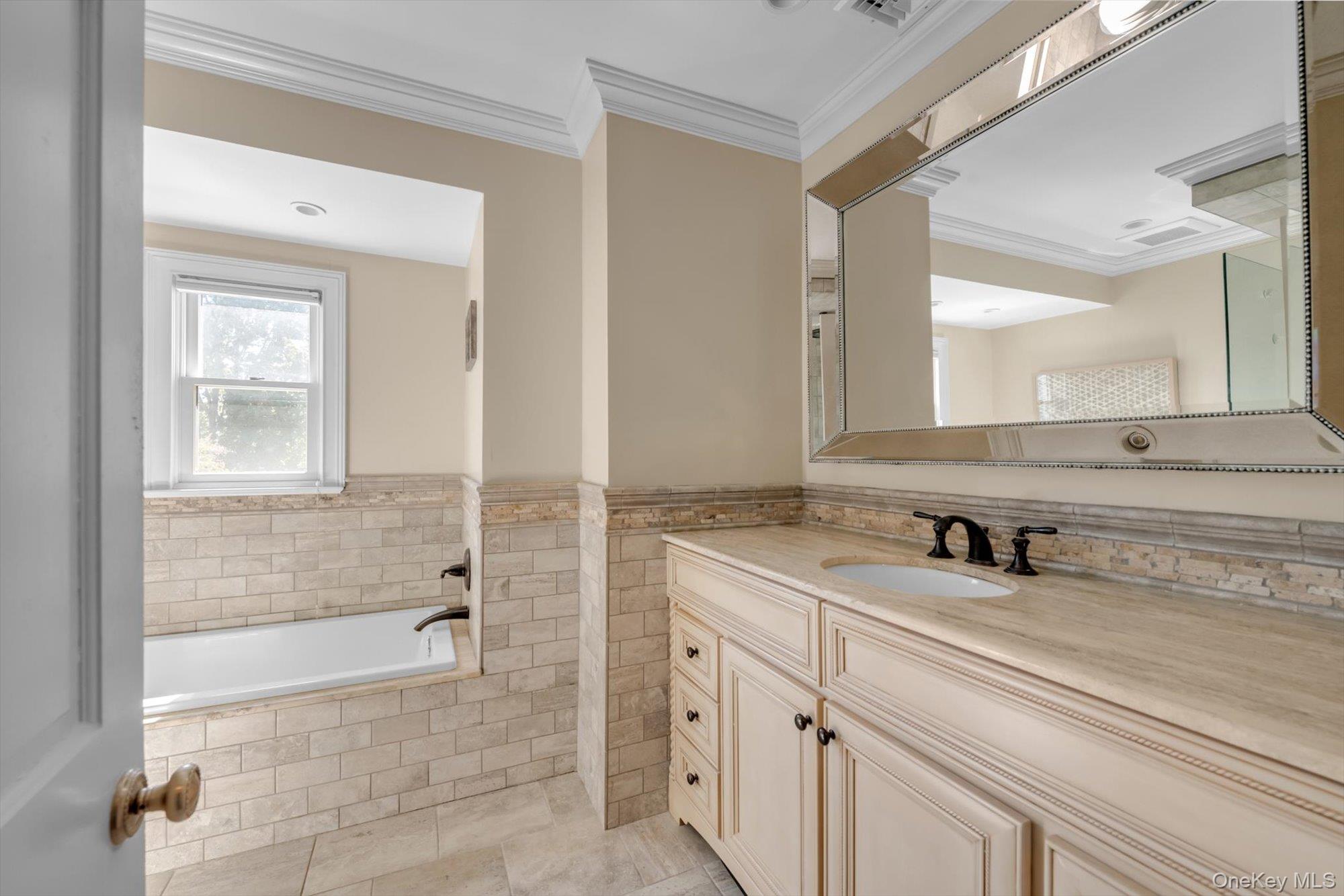 38 Newkirk Avenue – For Sale photo 12